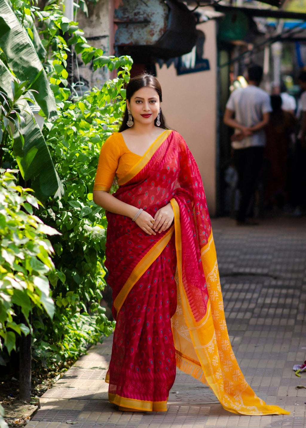 Light Red Polycotton Ethnic Motifs Saree with Unstitched Blouse - A2M
