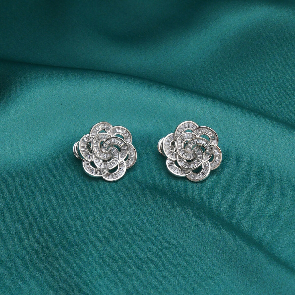 Flower Diamond Earrings- Ruby Raang
