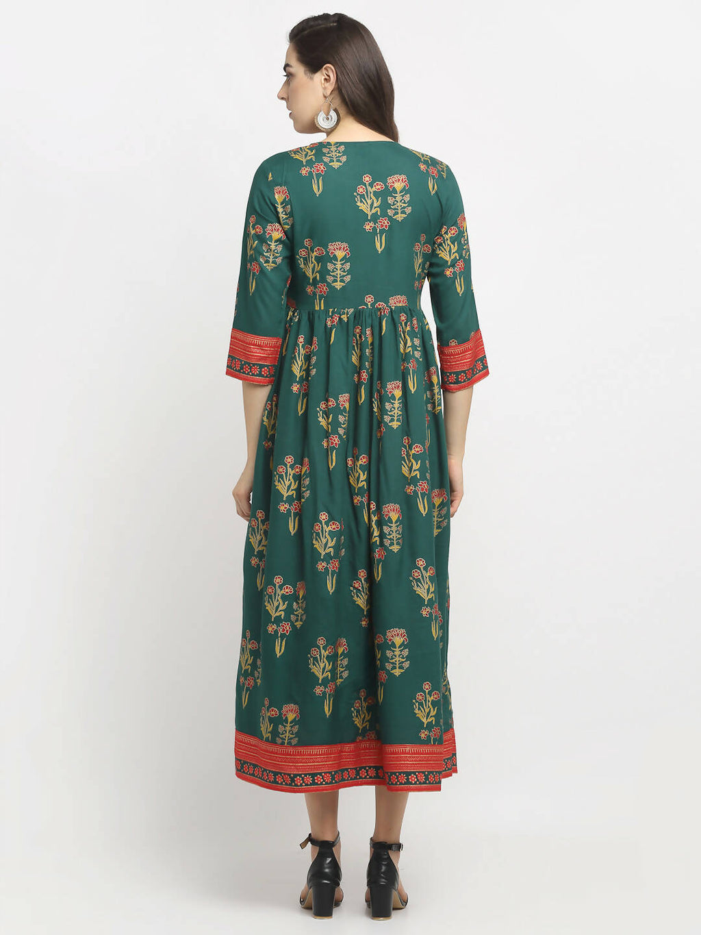 Rudra Bazaar Green Yoke Designed Flared Ethnic Kurta