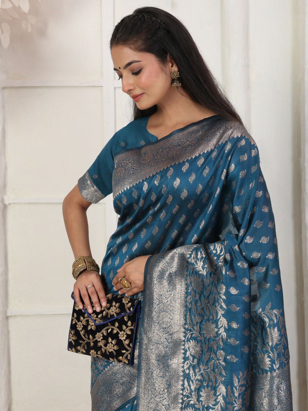 Shree Shyam Fashion Lichi Silk Light Pink Saree