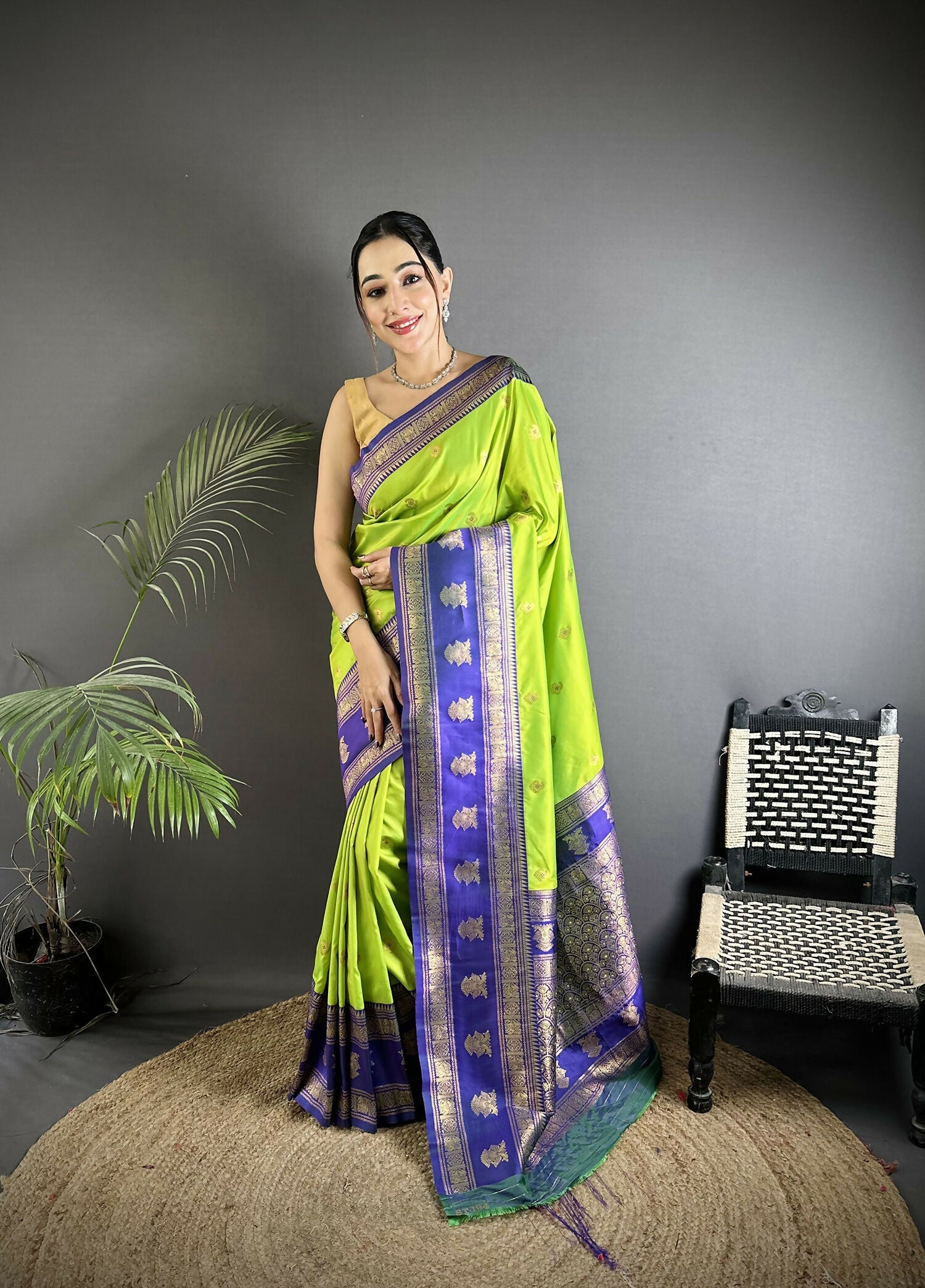 Joban Fashion Parrot Green Banarasi Soft Silk Woven Butti Saree