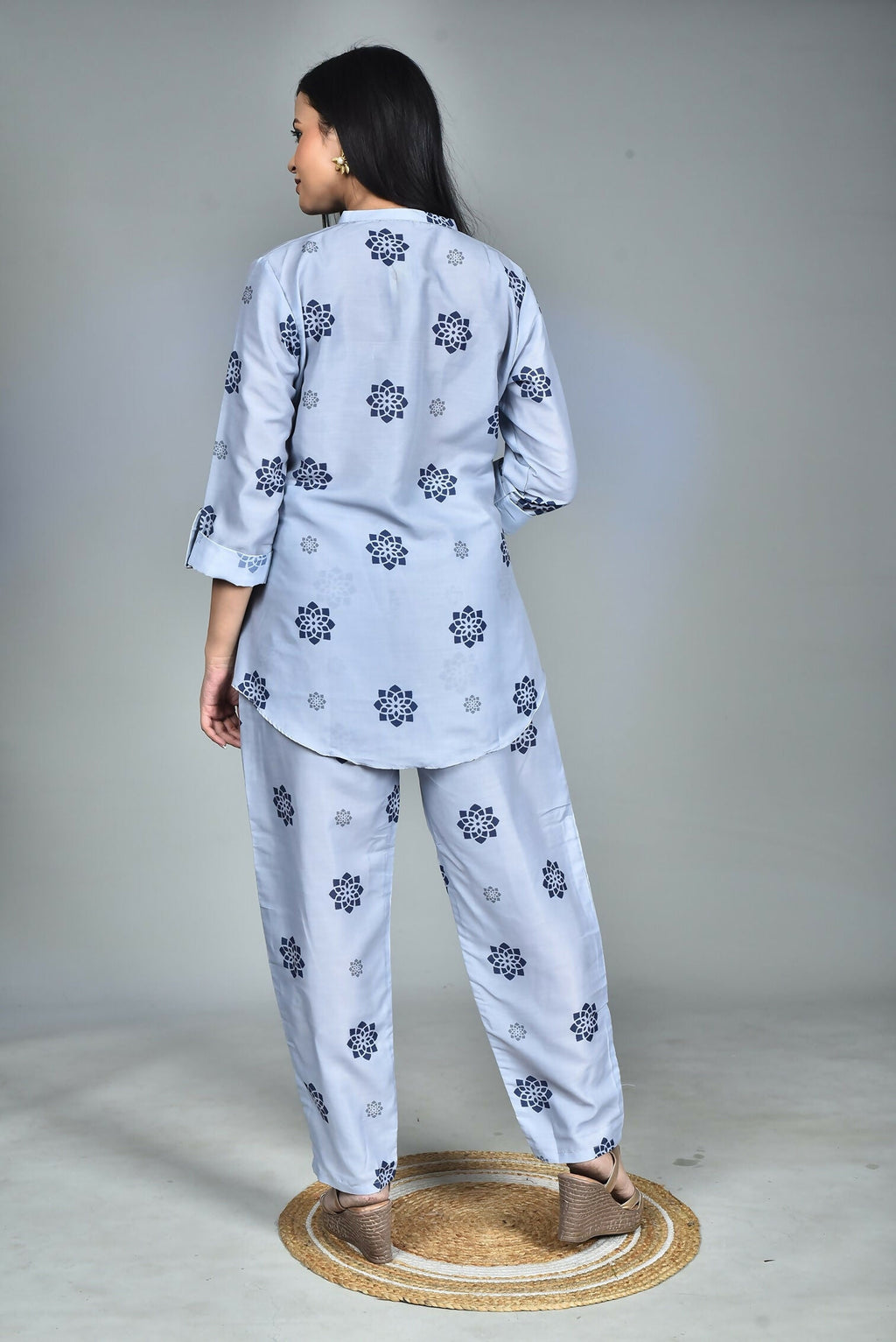 Morchari Digital Print Semi Muslin Co-Ord Set Top & Trouser-Multicolor