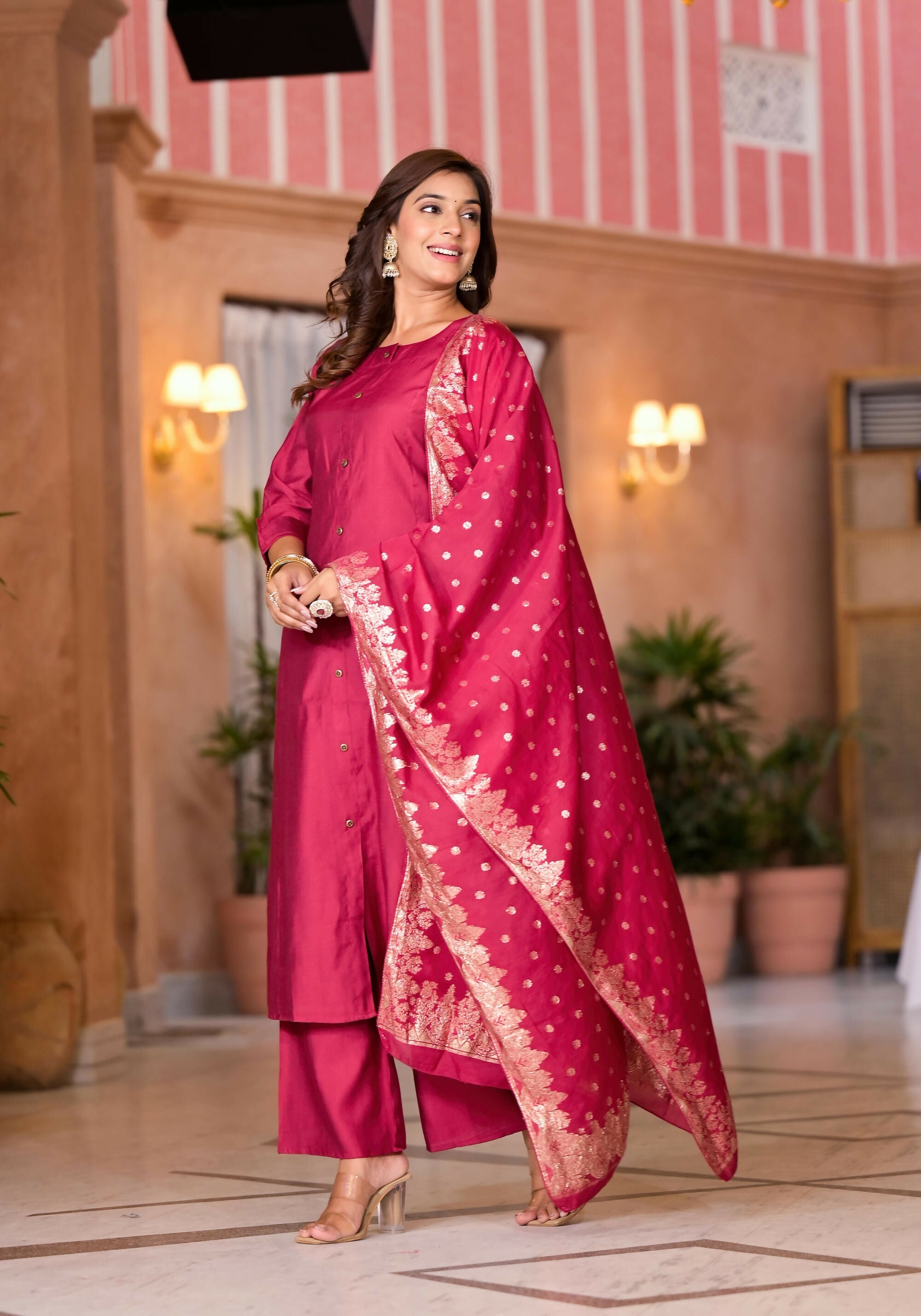 Juniper Women's Fuchsia Zari Embroidered Cotton Kurta Set With Button Closure