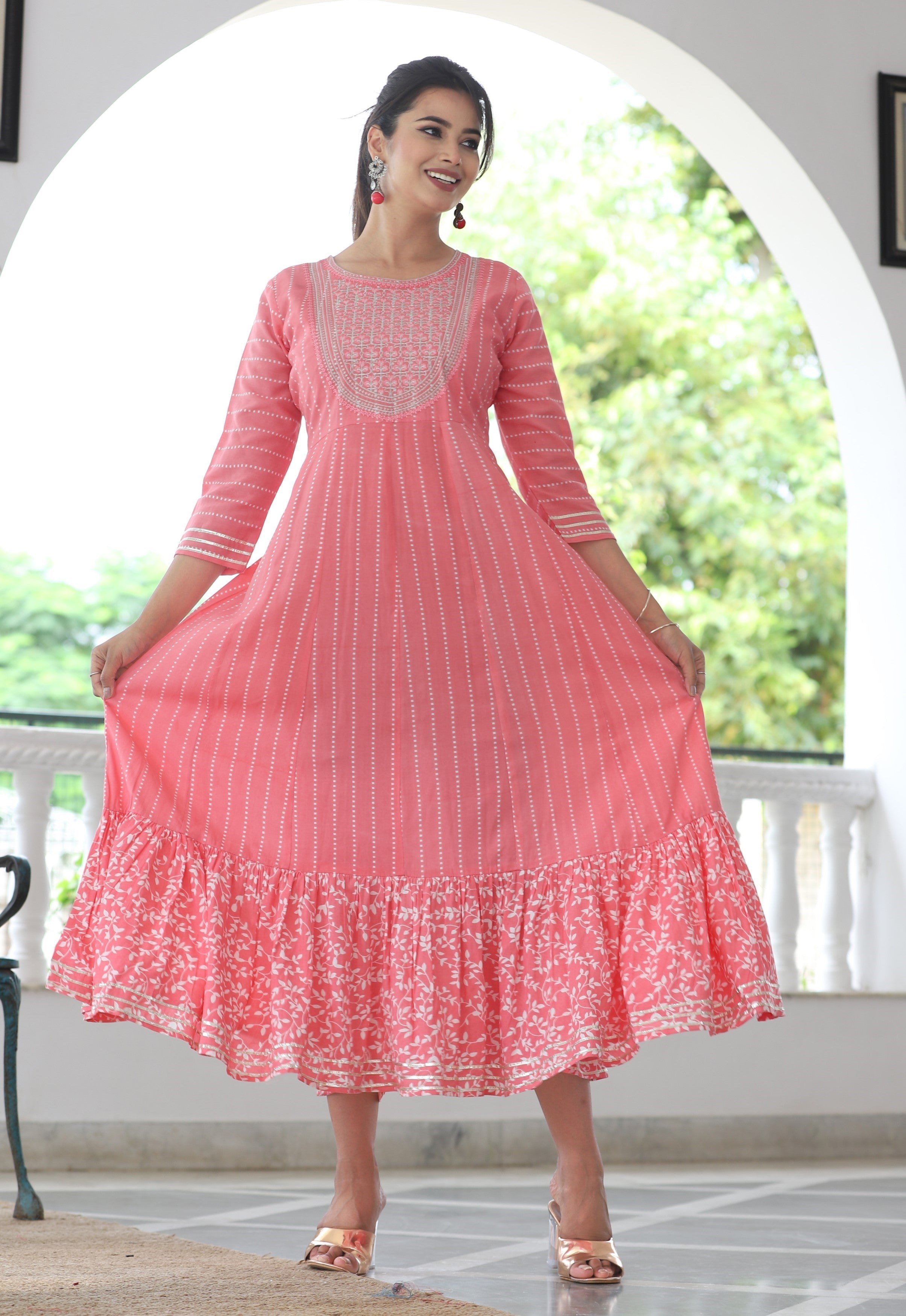VOJ Women's BabyPink Rayon Floral Embroidered & Printed Tiered Anarkali Kurta