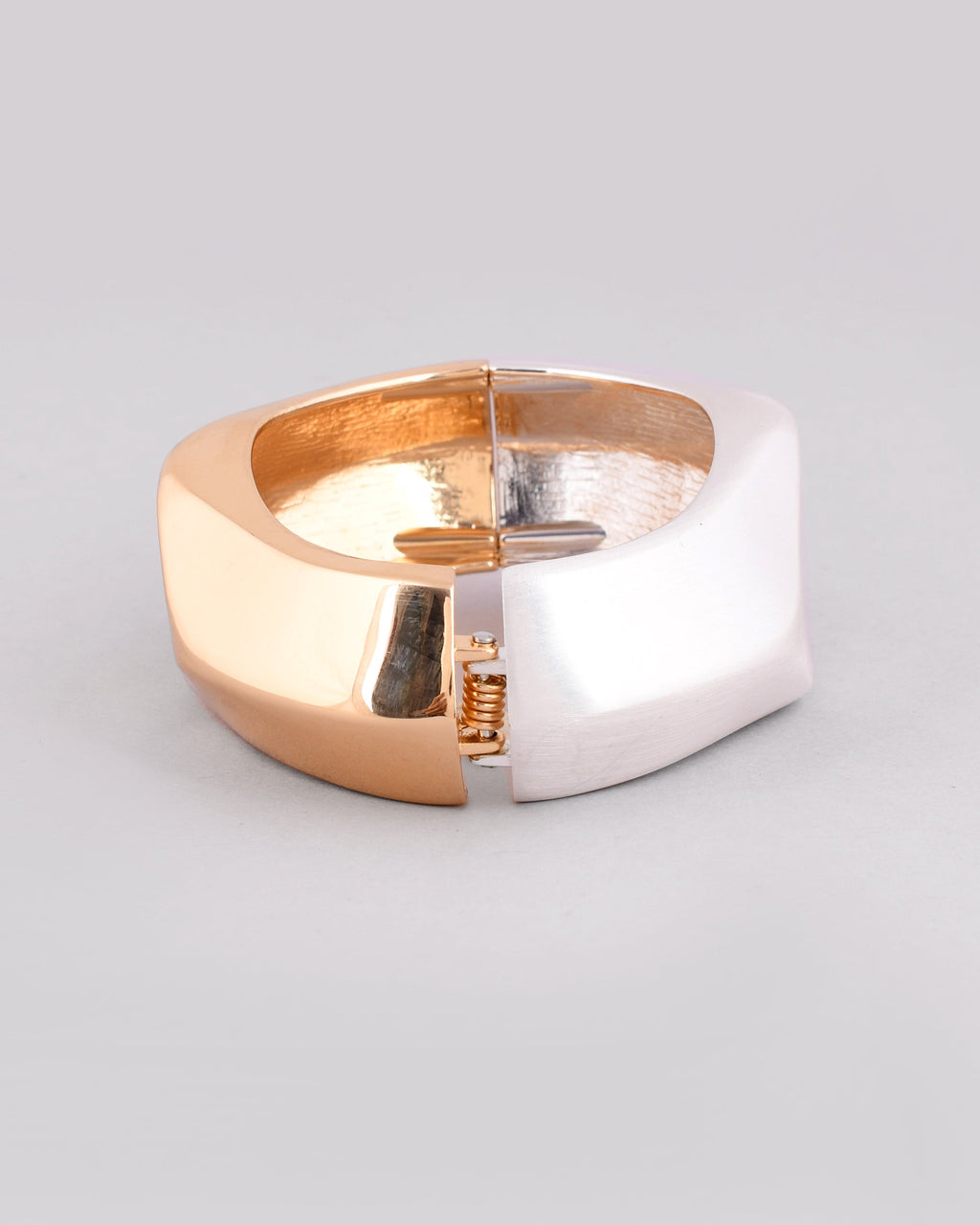 VOJ Women Stainless Steel Gold And Silver Plated Bracelet