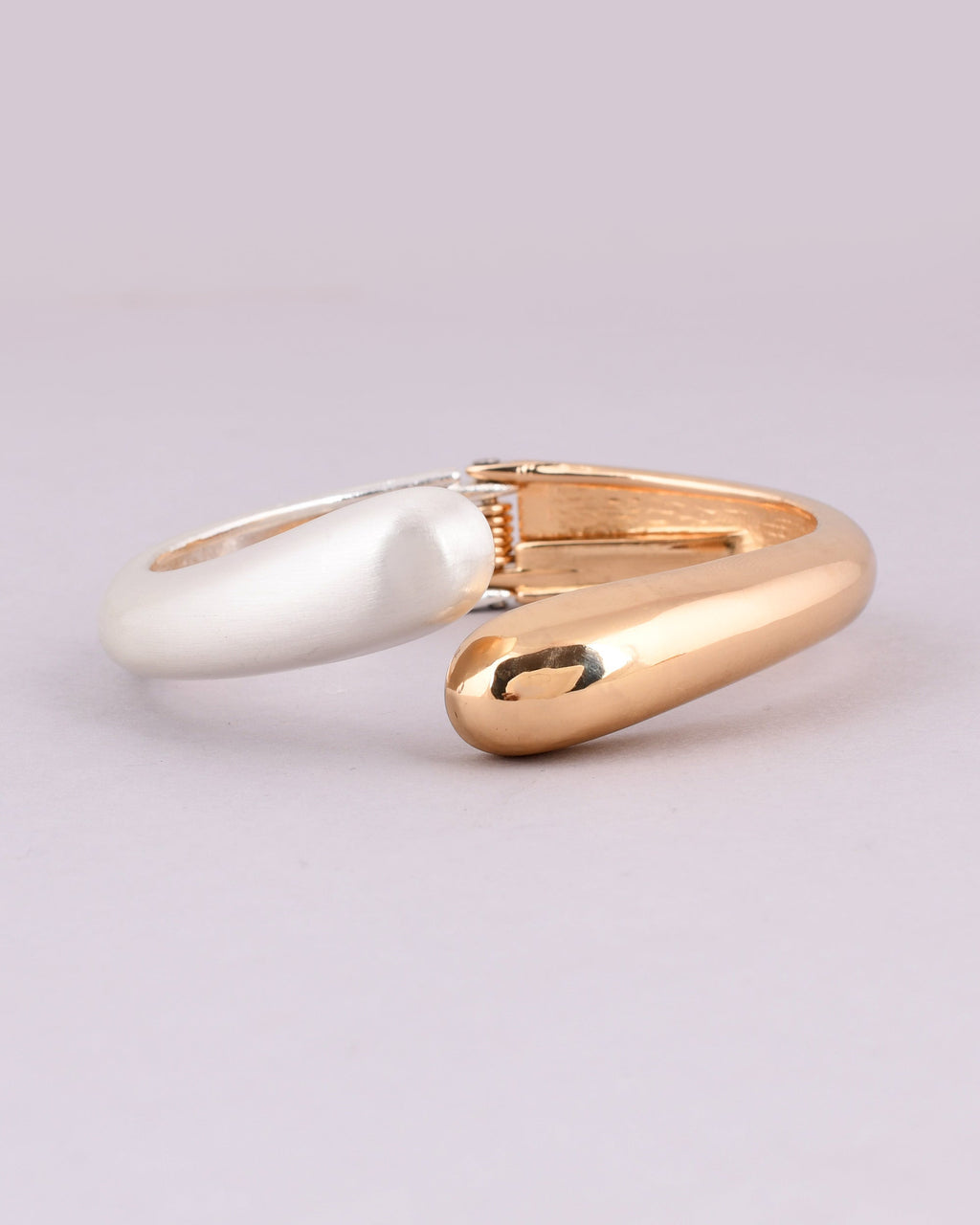 VOJ Women Stainless Steel Gold And Silver Plated Bracelet