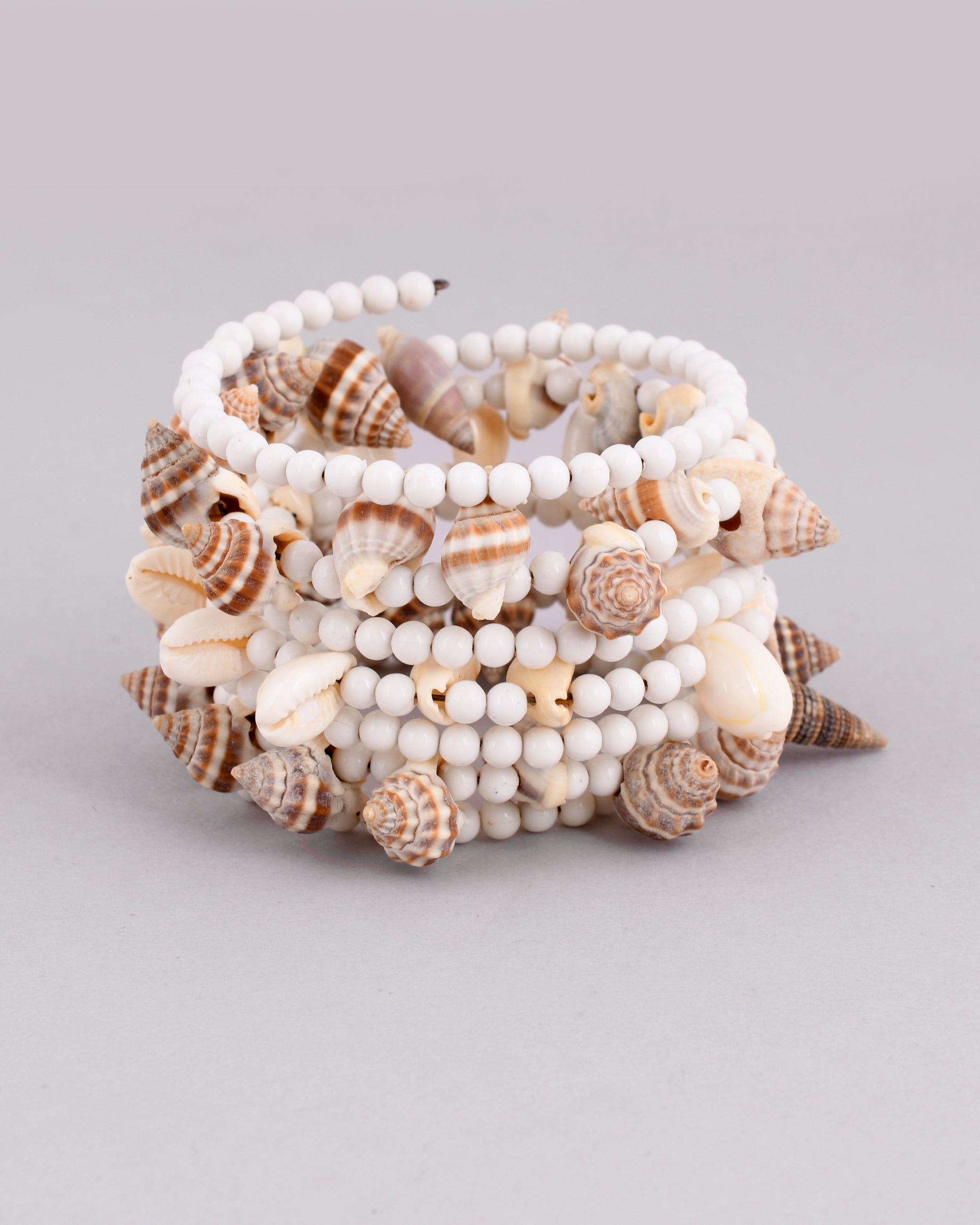 VOJ Women Silver Tone White Artificial Beads Bracelet