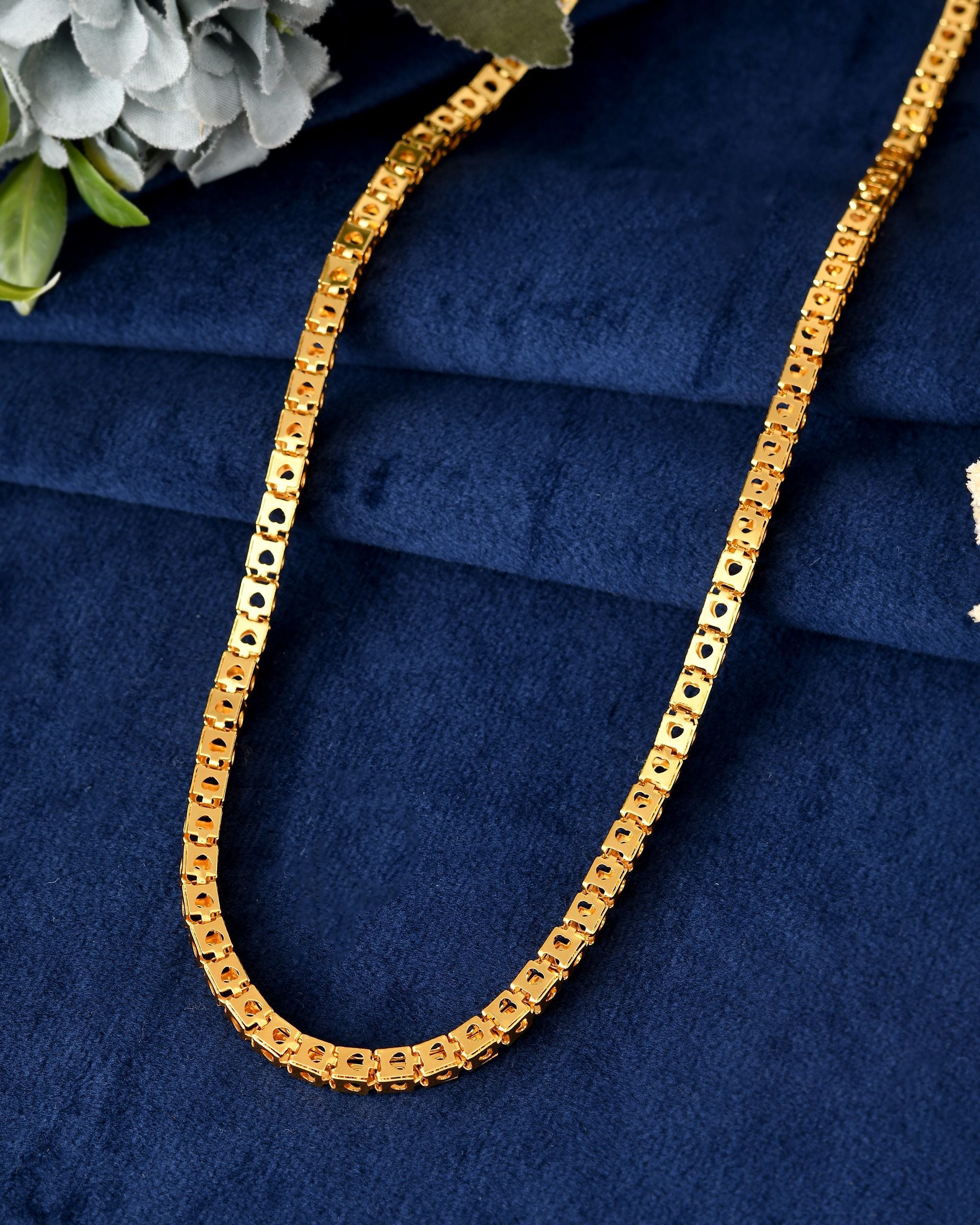 VOJ Men Stainless Steel Gold Polished Square Shaped Chain