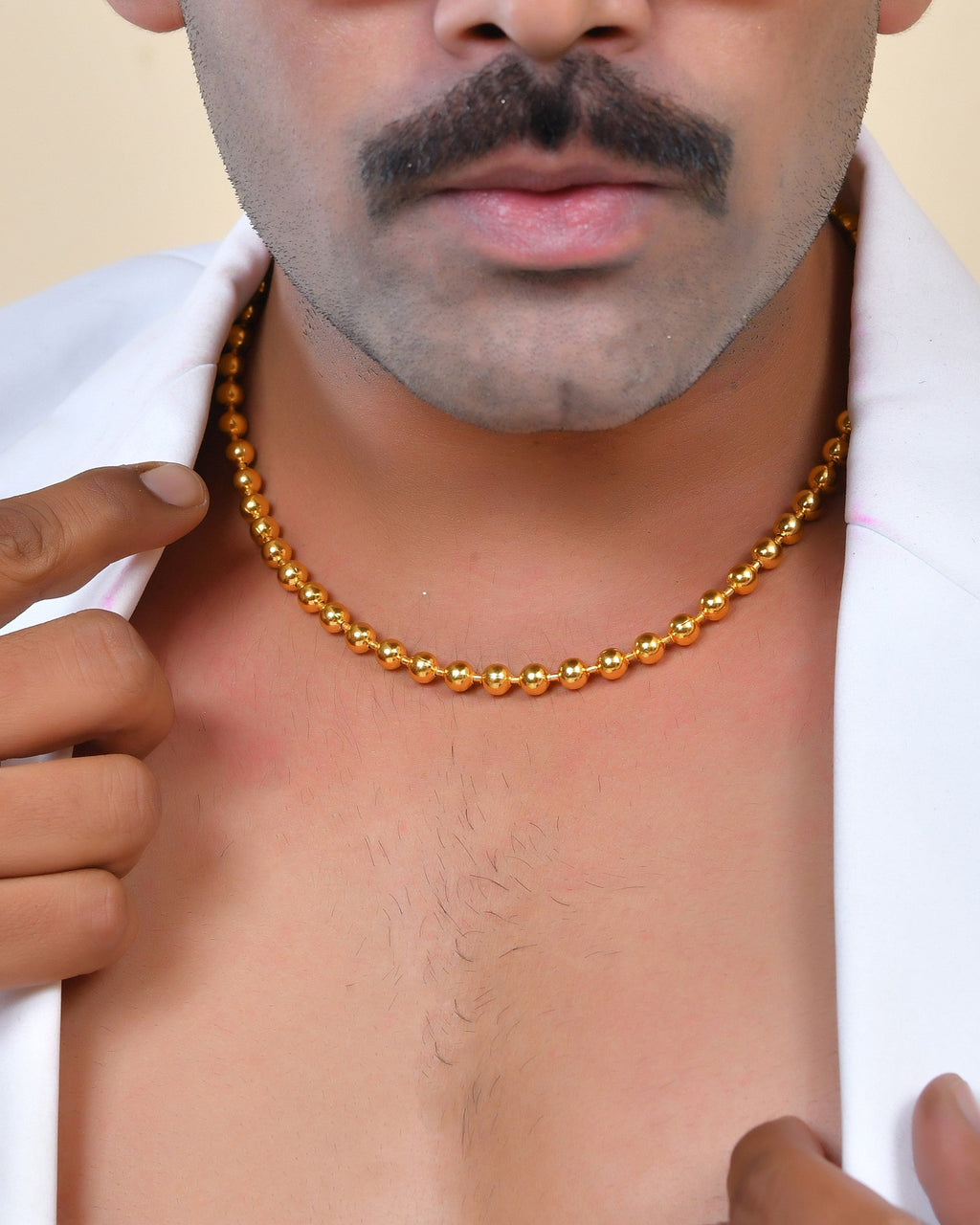 VOJ Gold Polished Ball Shaped Elegant Chain For Men