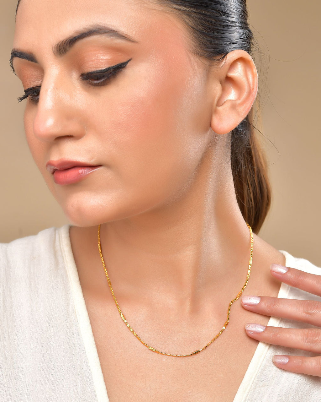VOJ Pipe Shaped Classic Chain For Women