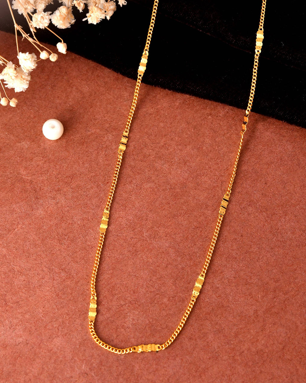 VOJ Women Stainless Steel Gold Polished Minimal Pipe Chain