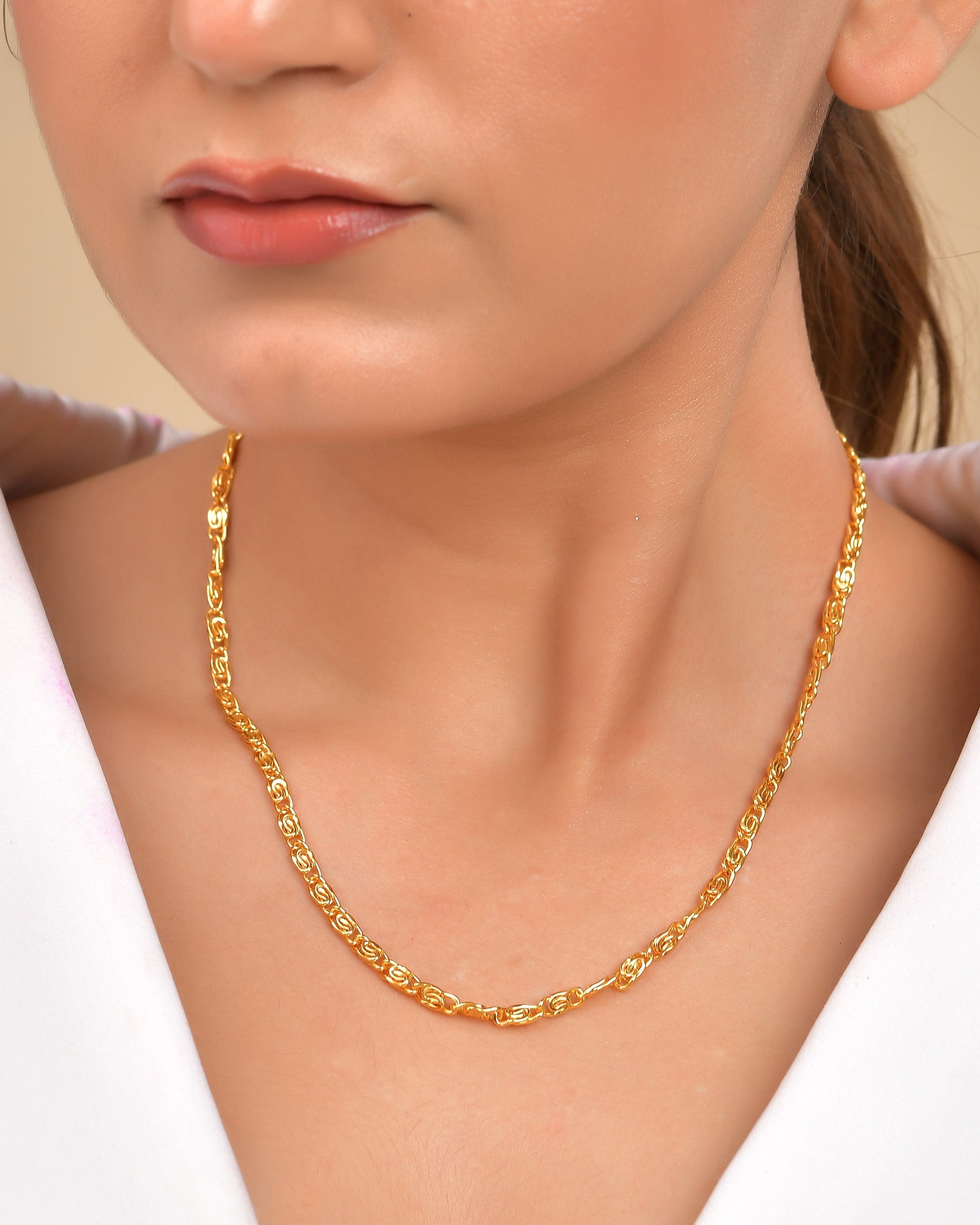 VOJ Gold Polished Minimal Chain For Women