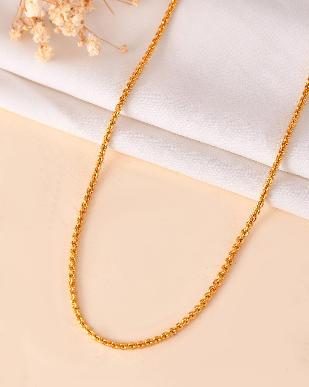 VOJ Gold Polished Women Stainless Steel Classic Chain