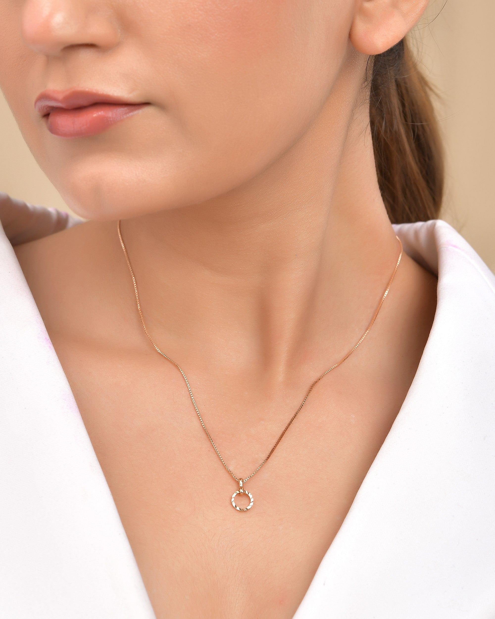 VOJ Rose Gold Polished Chain With Small Circular Pendant
