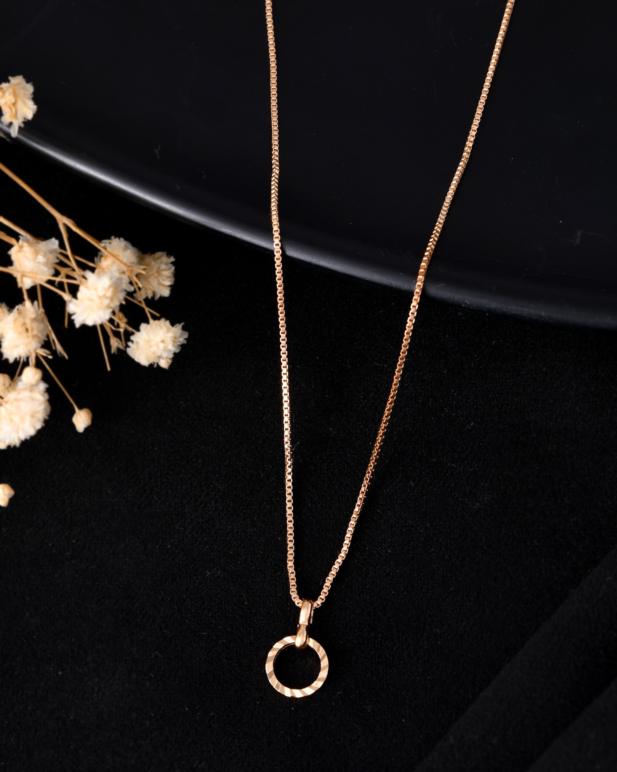 VOJ Rose Gold Polished Chain With Small Circular Pendant