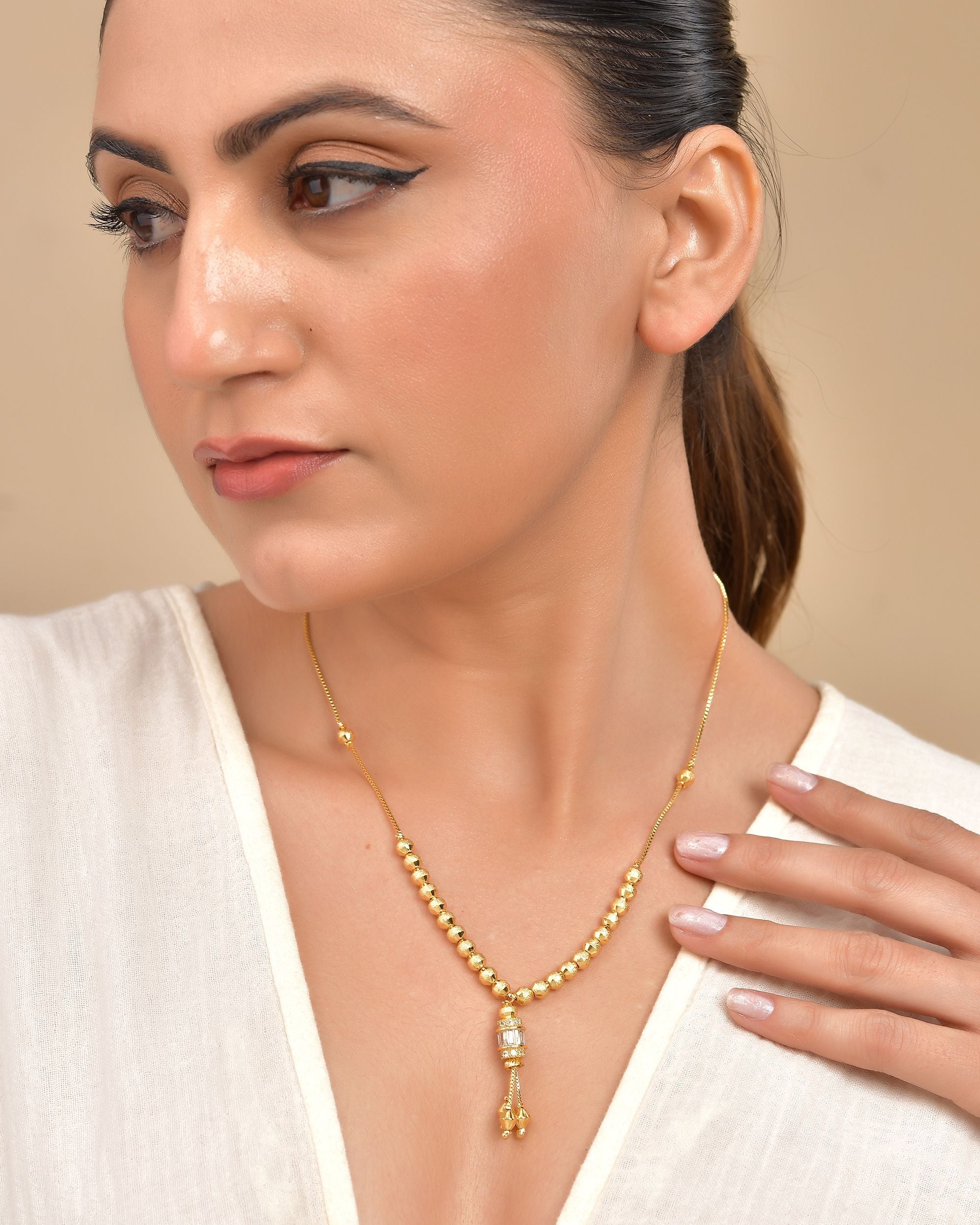 VOJ Rose Gold Polished Ad Studded Round Pendant With Chain