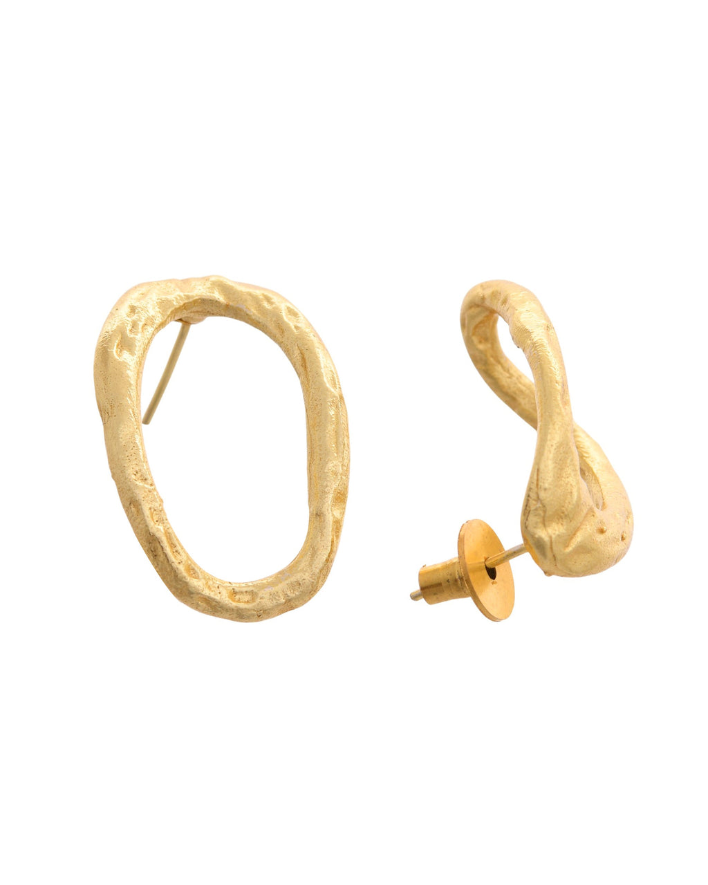 VOJ Gold Polished Anti Tarnished Oval Shaped Studs Earrings