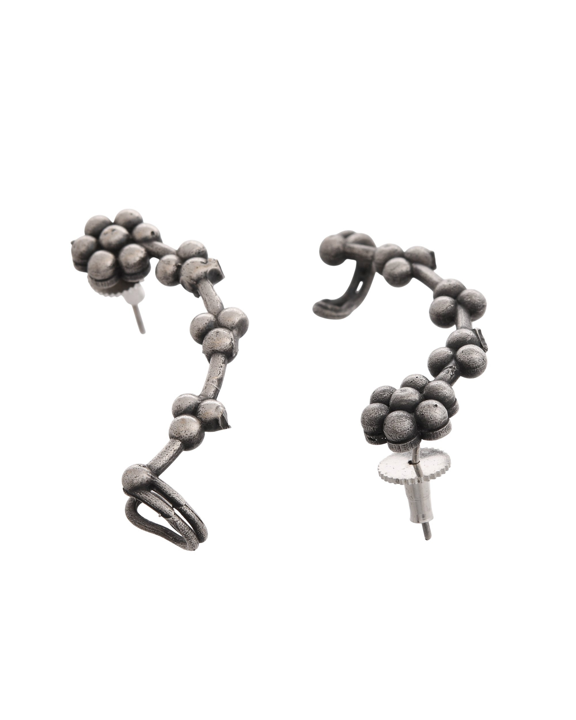 VOJ Silver Toned Floral Designer Ear Cuff