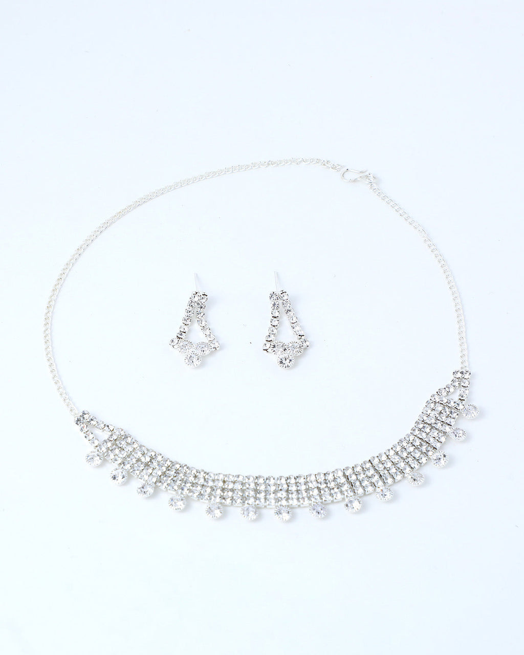 VOJ Silver Plated Stone Studded Choker Necklace And Earrings Set