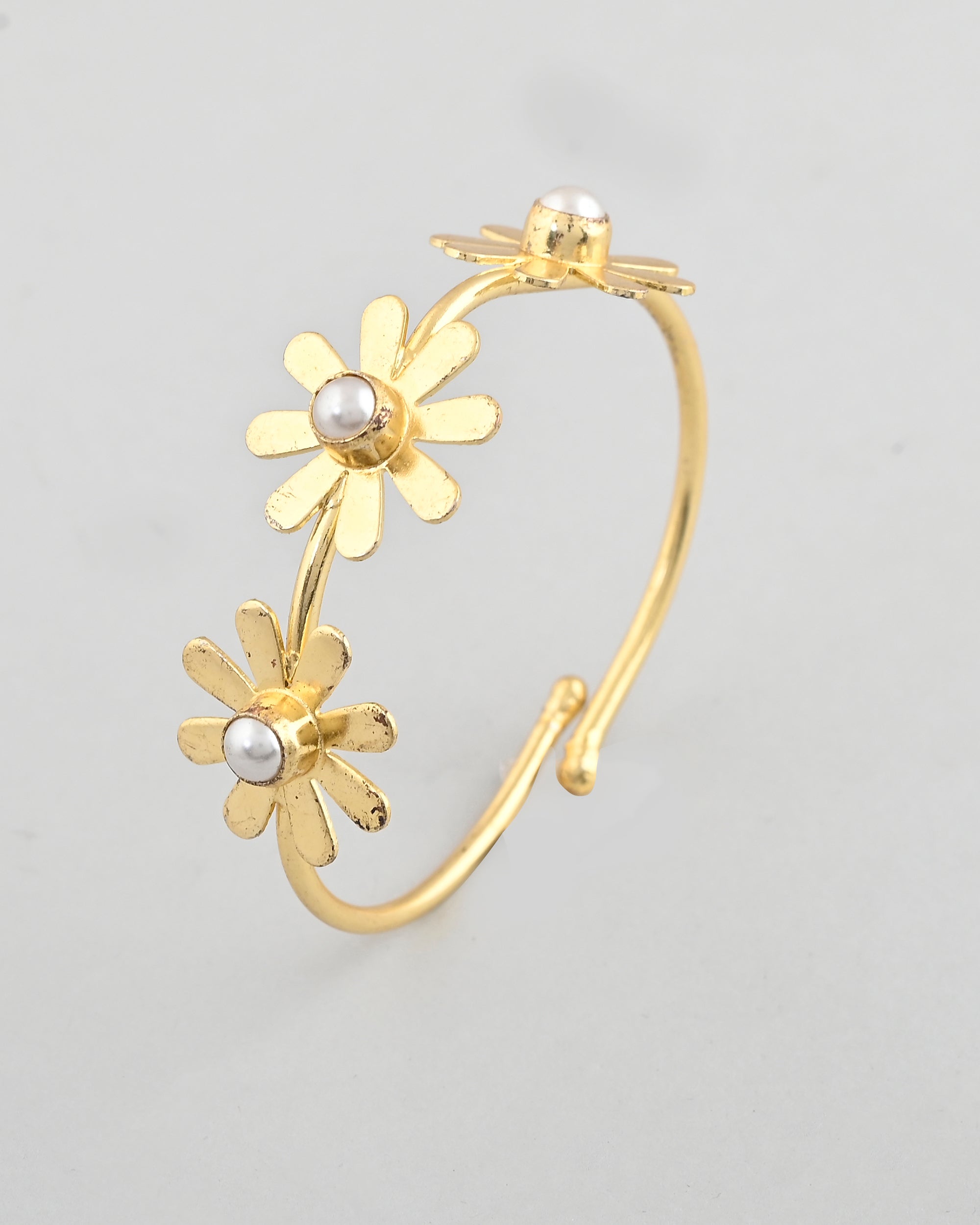 VOJ Gold-Polished with 3 Flower and Pearl Kada Bracelet