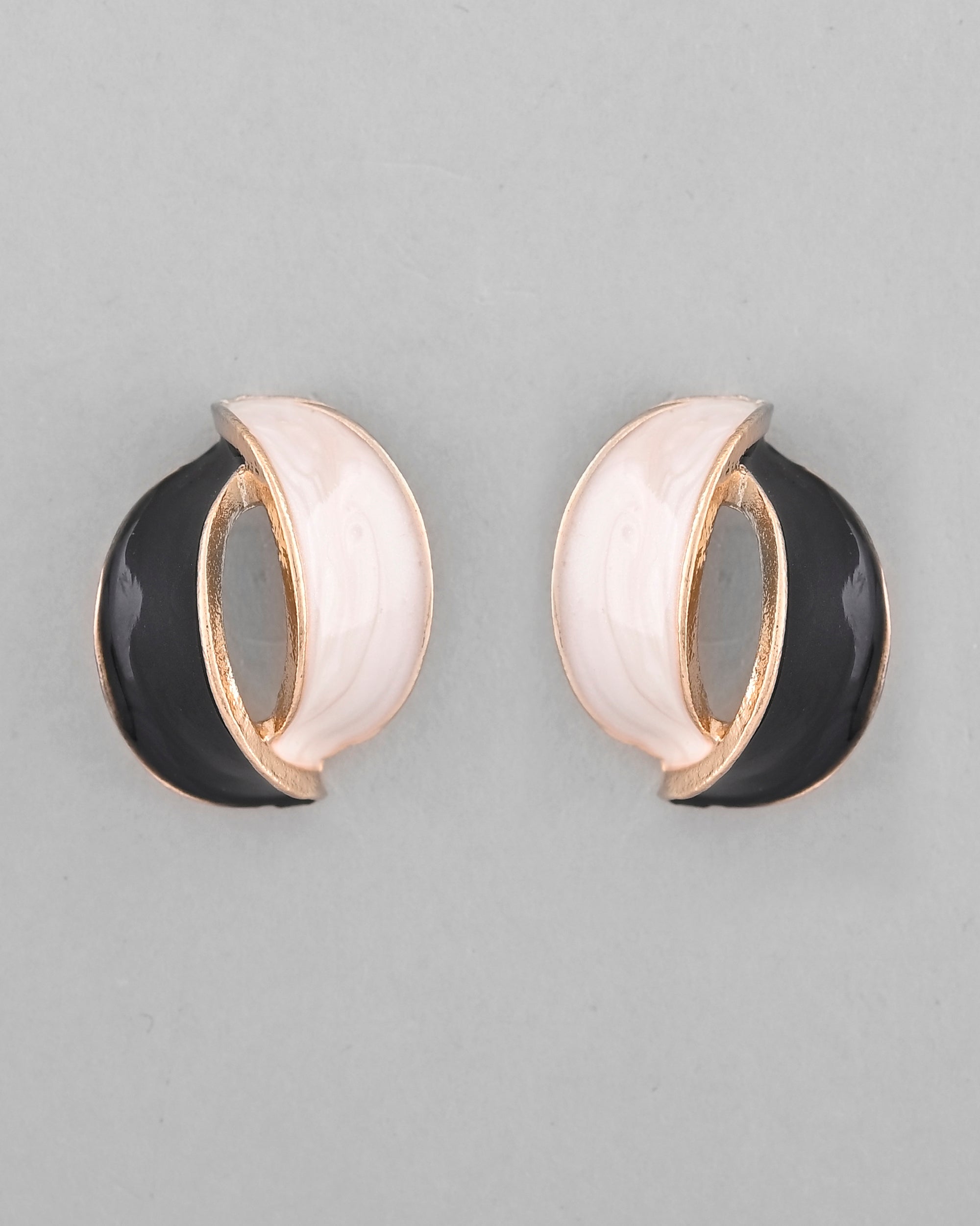 VOJ Gold-Polished Korean Style Black And White Studs Earrings