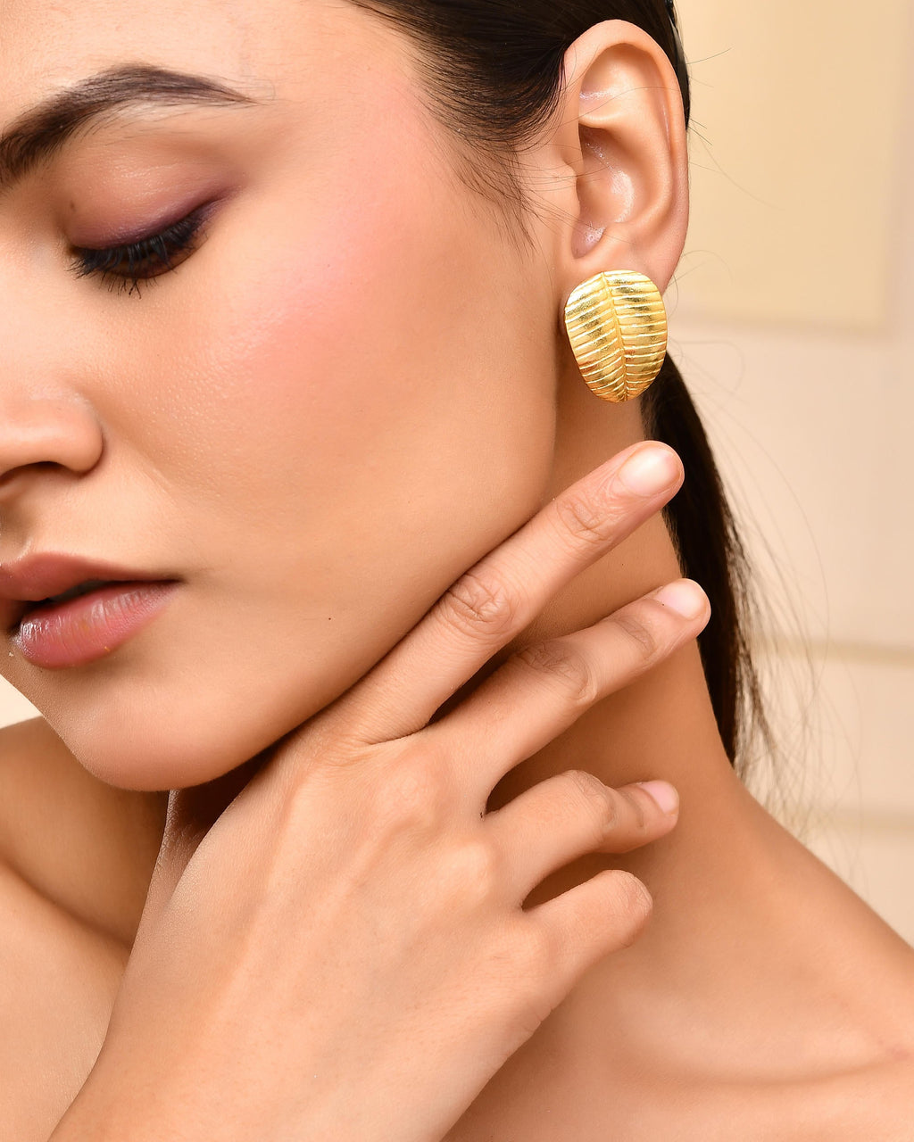 VOJ Gold-Polished Anti Tarnish Leaf Shape Earrings