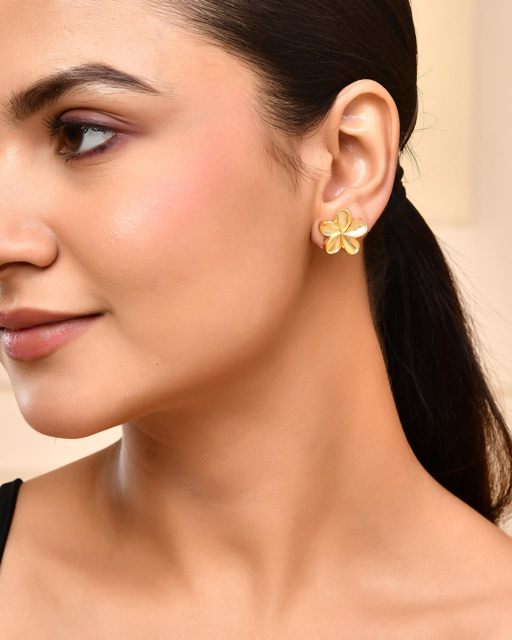 VOJ Gold-Polished Flower Shape Anti Tarnish Studs Earrings