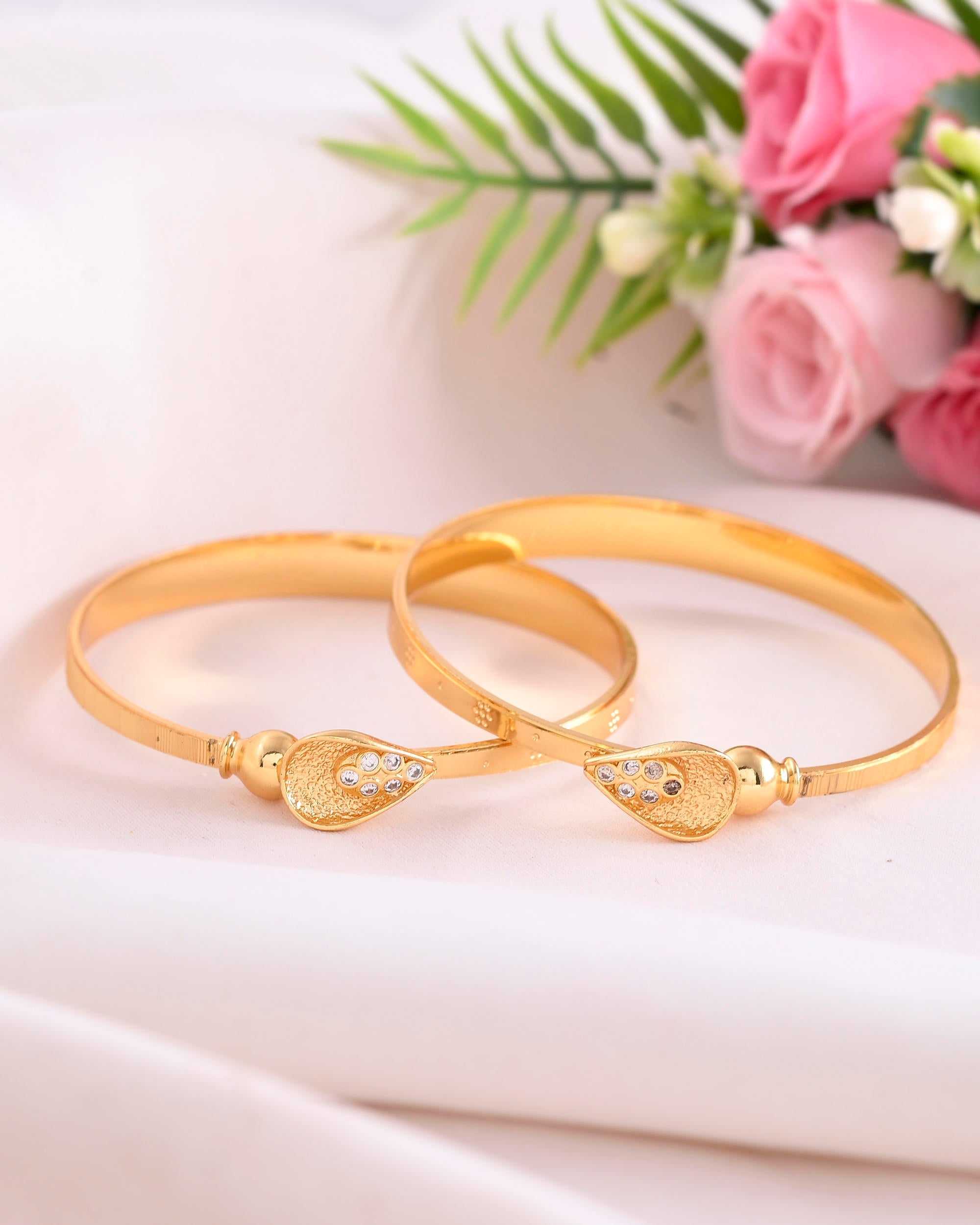 VOJ Set of 2 Gold-Polished Tear Drop Shaped Bangles
