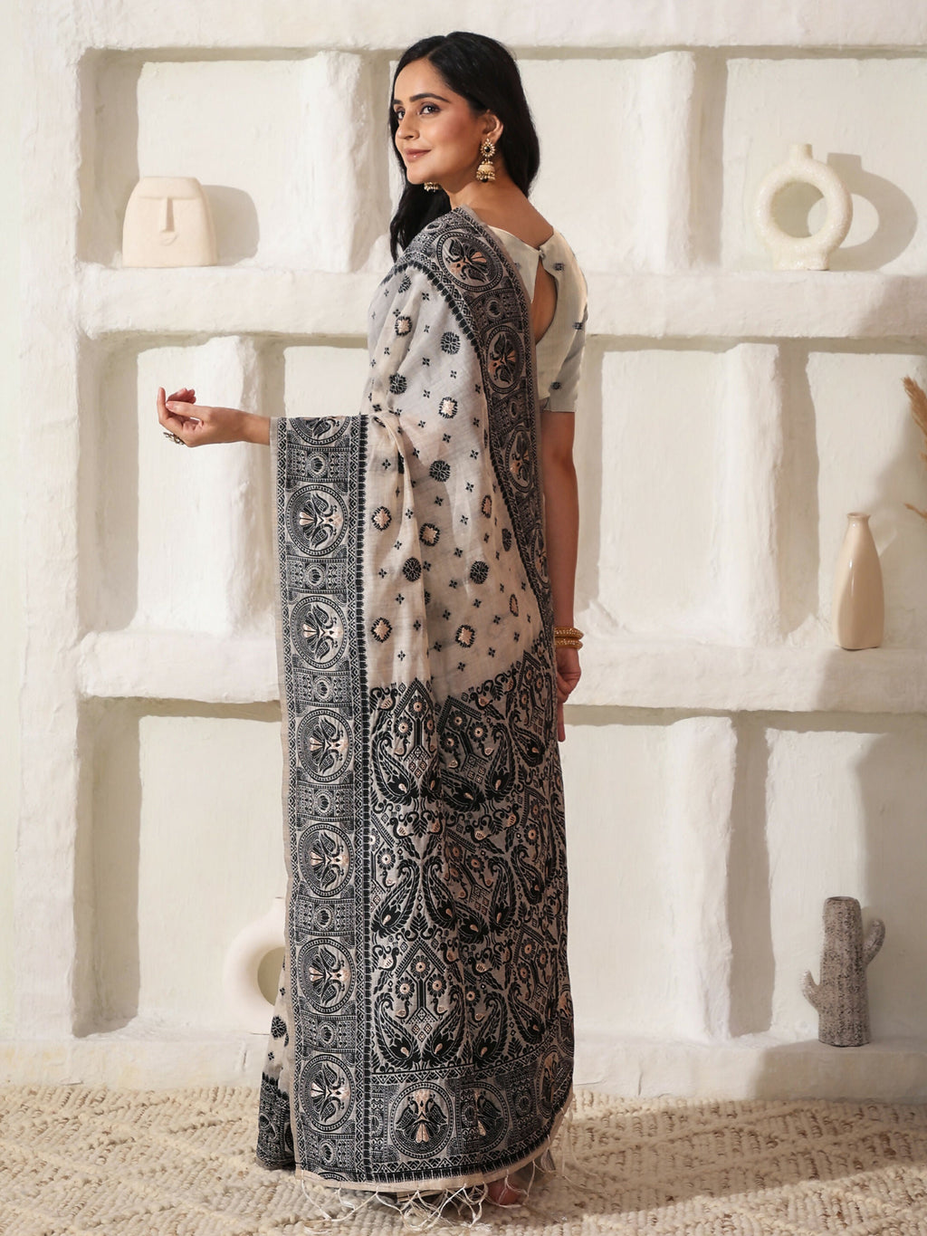 Shree Shyam Fashion Linen Cotton Black & Cream Saree