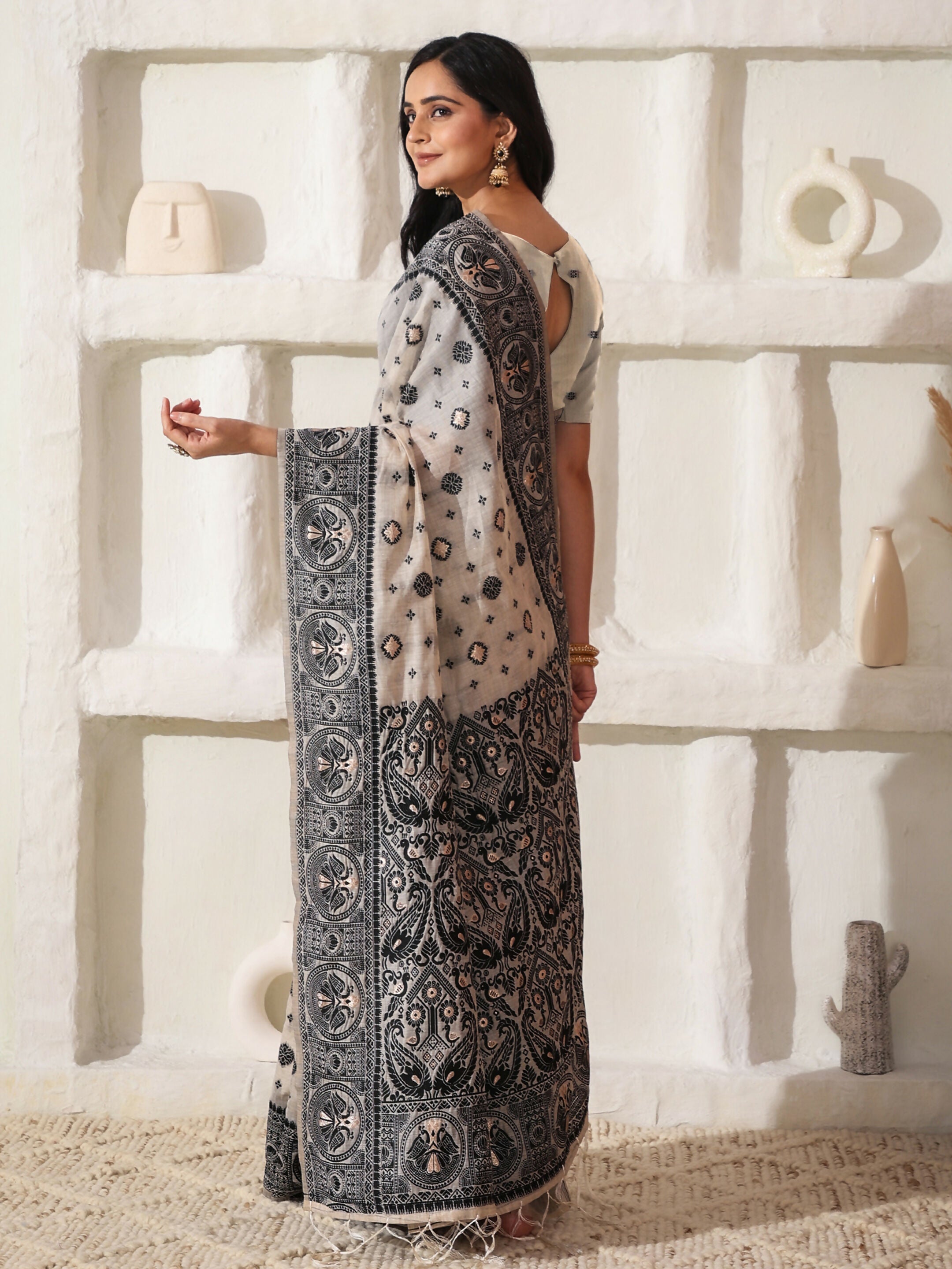Shree Shyam Fashion Linen Cotton Black & Cream Saree