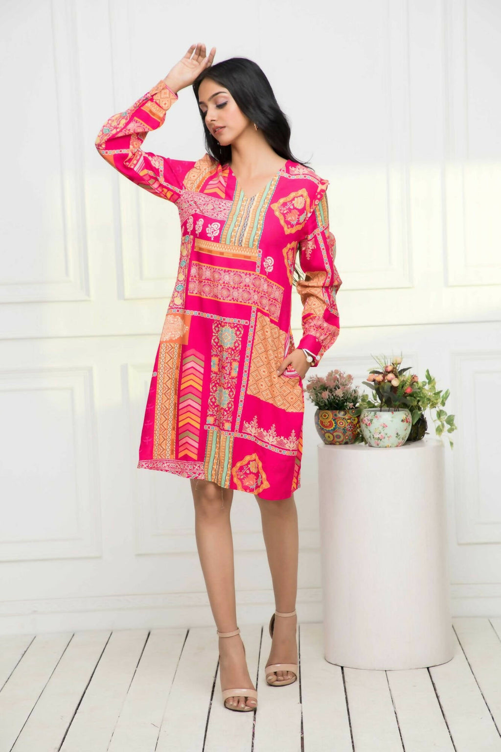 Myshka Women Red Geometric Rayon A-Line Round Neck Dress