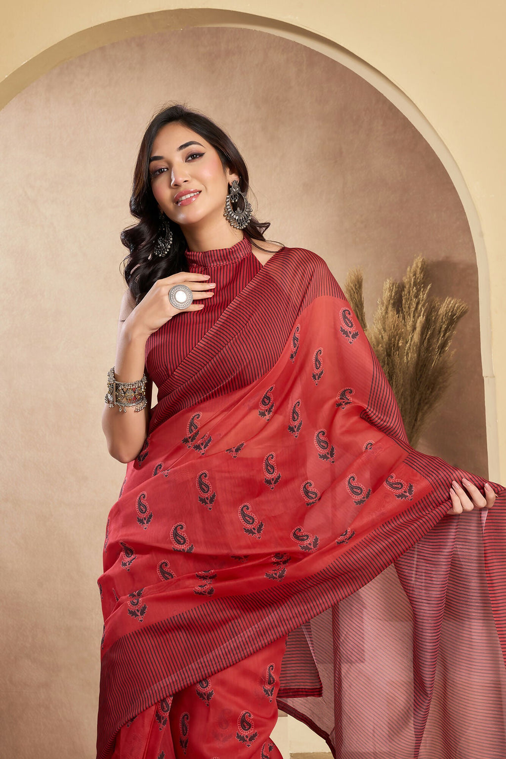 Vastranavya Rust Digital Printed Linen Ready To Wear Designer Saree with Unstitched Blouse