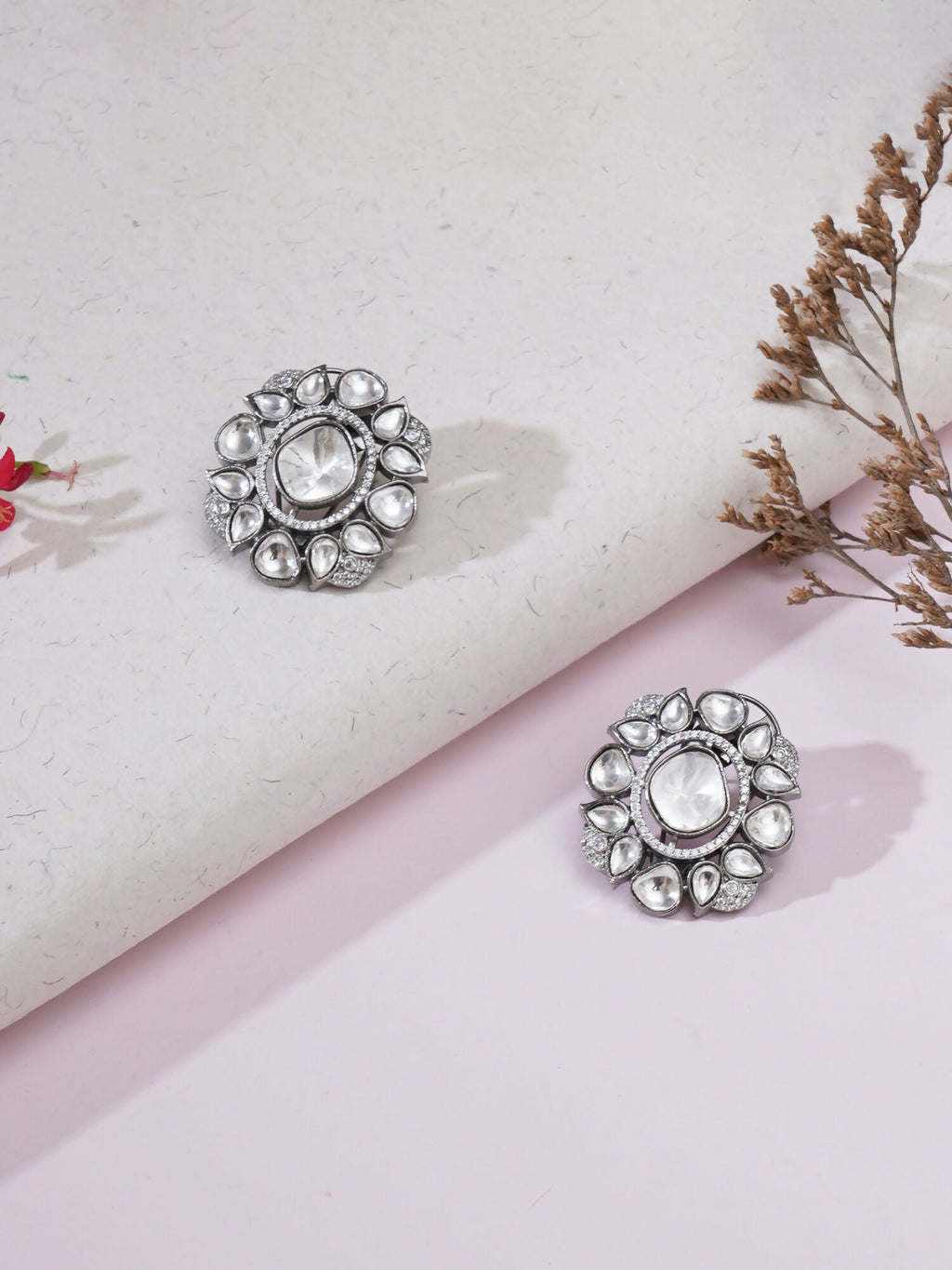Kundan Earrings (silver) - Ruby Raang