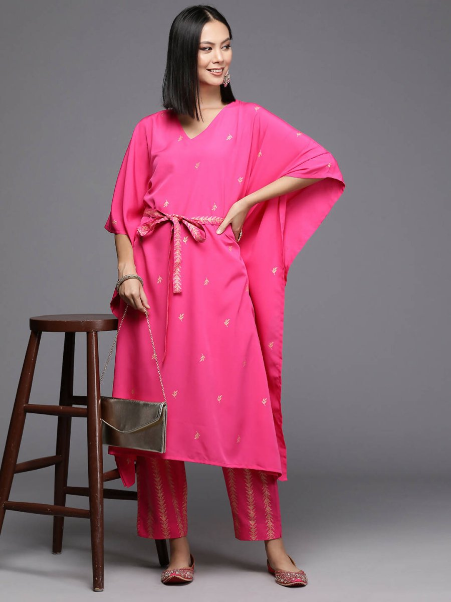 Ahalyaa Women's Traditional wear Kurta Set - Pink