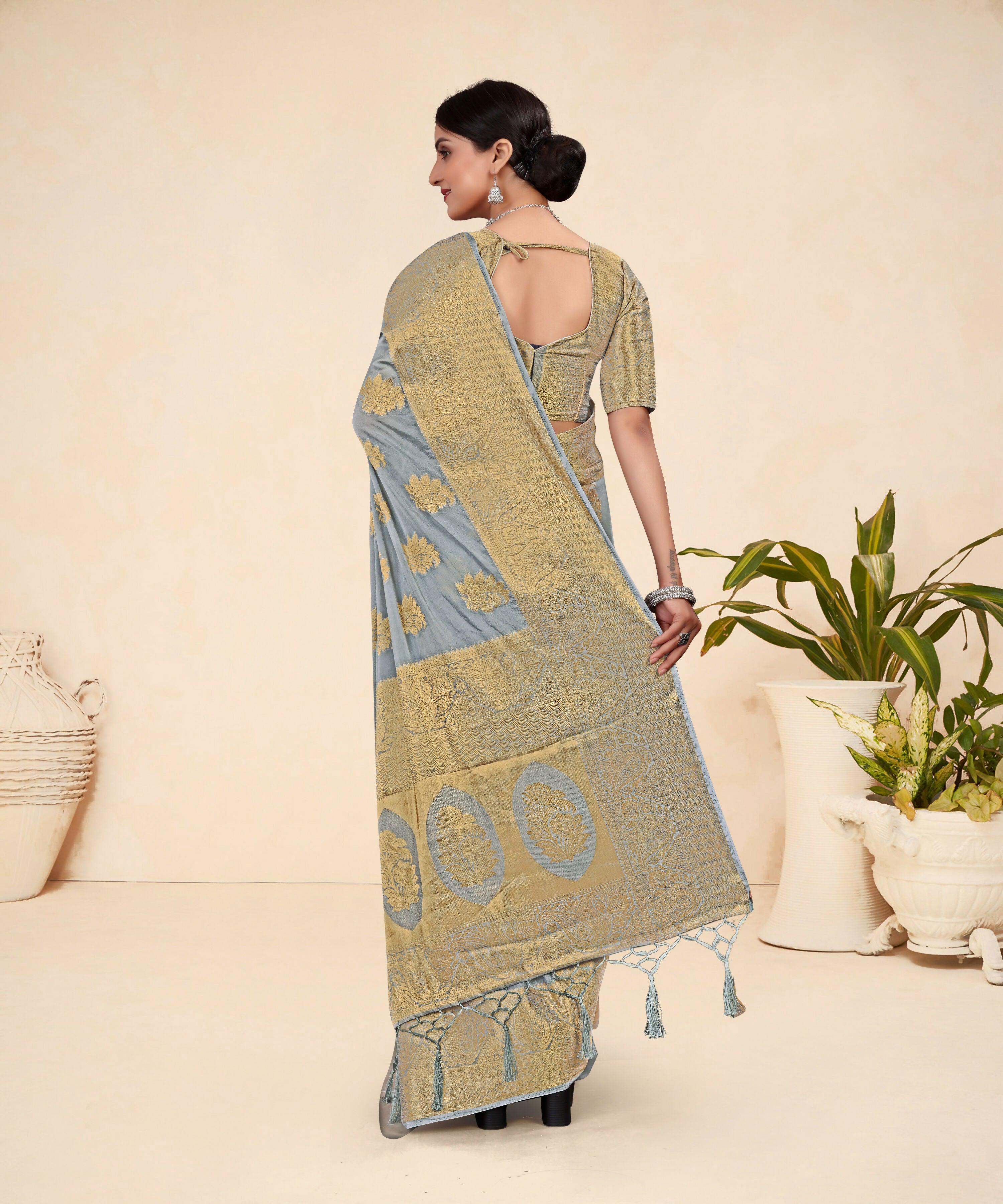 Grey Viscose Weaving Designer Saree - Vandini