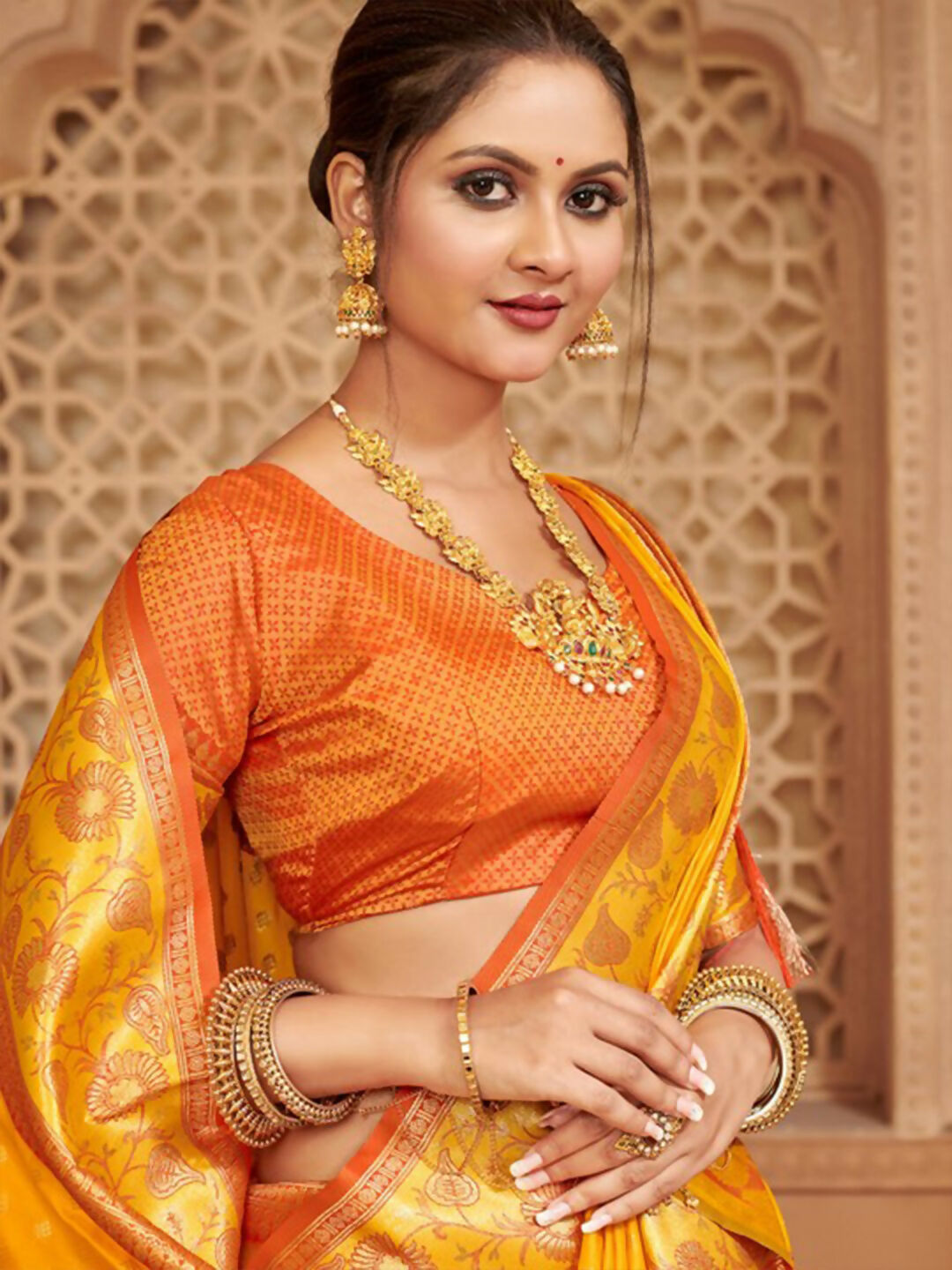 Shree Shyam Fashion Silk Blend Yellow Saree