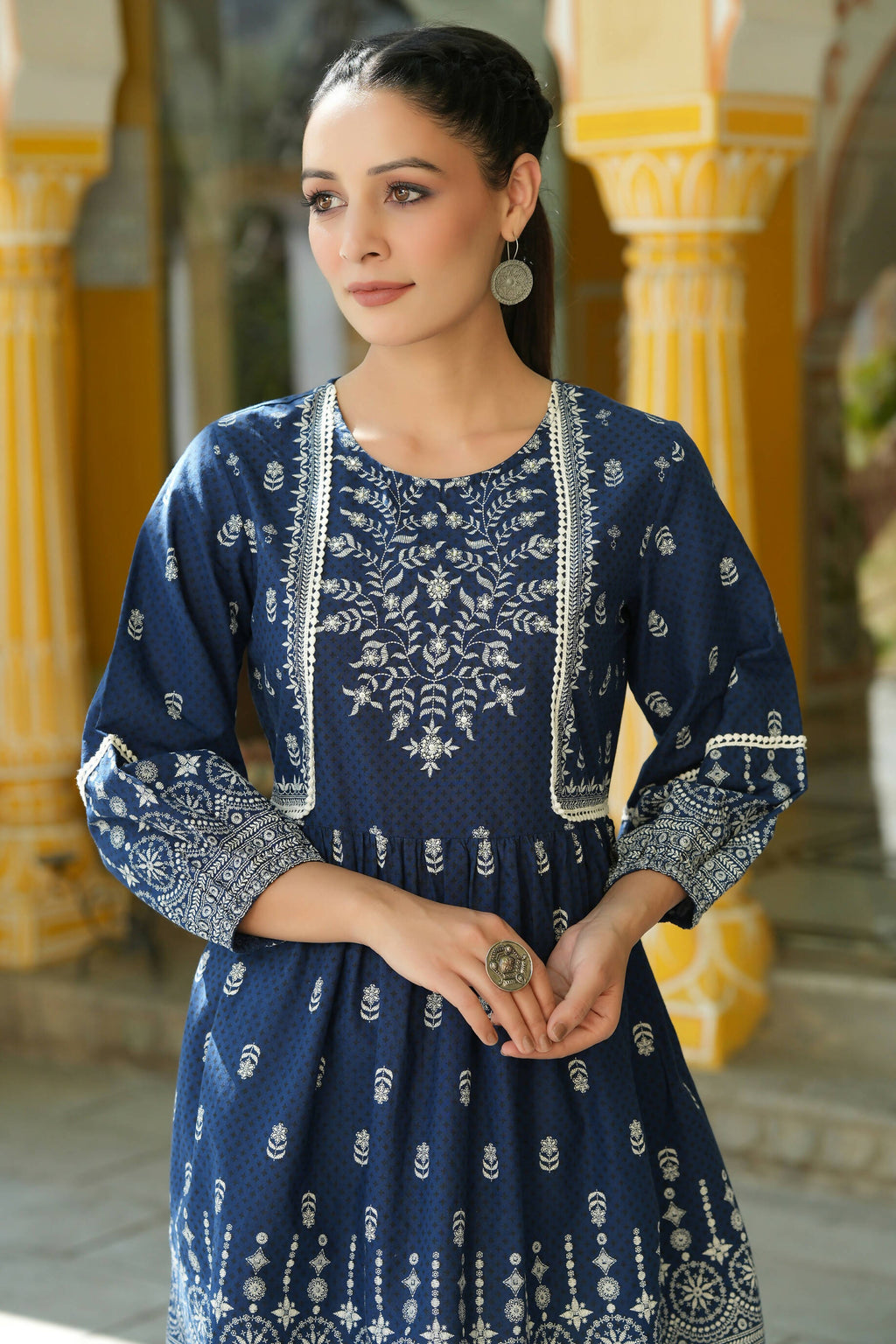 Juniper Women's Indigo Cambric Placement Printed Tunic
