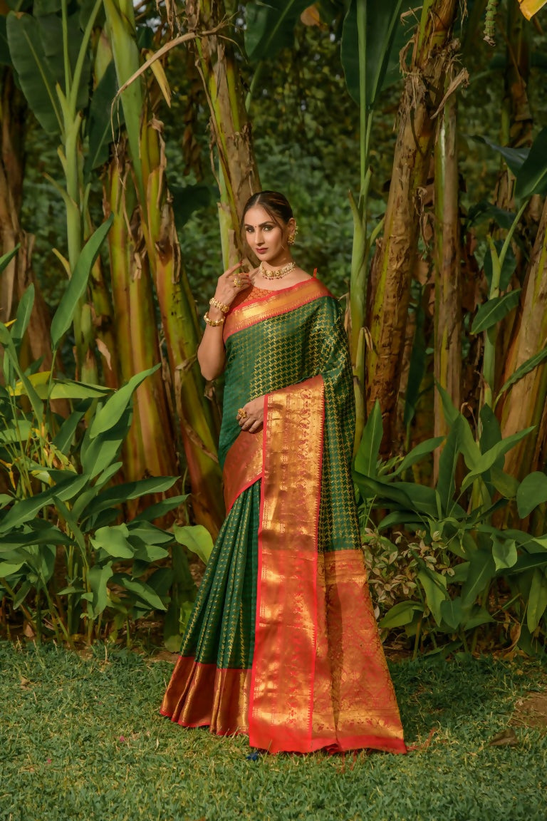Jyoti Fashion Women's Bottle Green Kanjivaram Silk Zari Woven Saree with Blouse