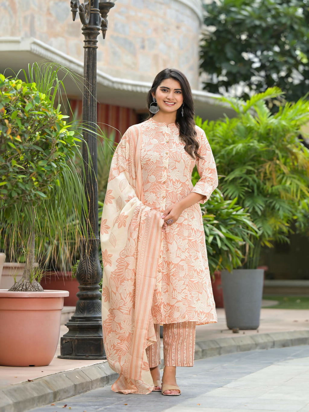 Juniper Women's Brown Floral Printed Cotton Kurta Set With Buttons