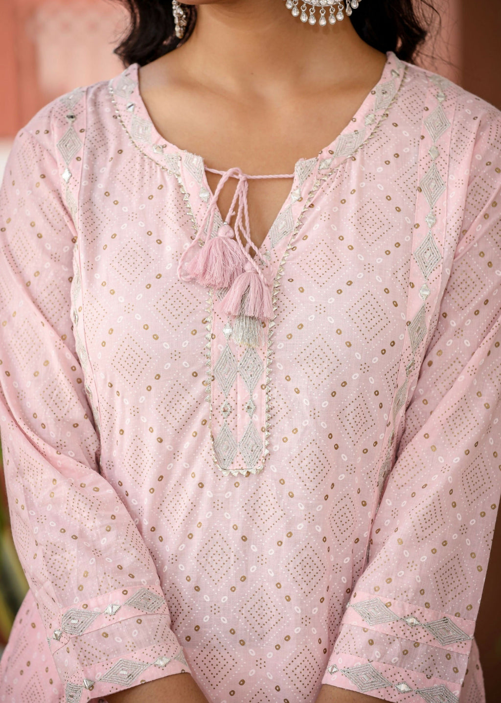 Kaajh Women's Pastel Pink Printed Kurta Pant Set