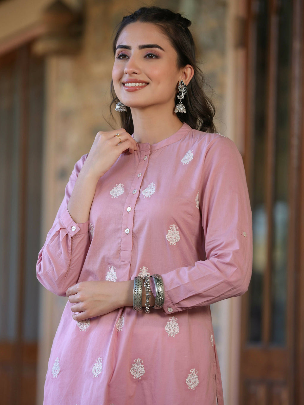 Juniper Women's Pink Cambric Printed Straight Kurta