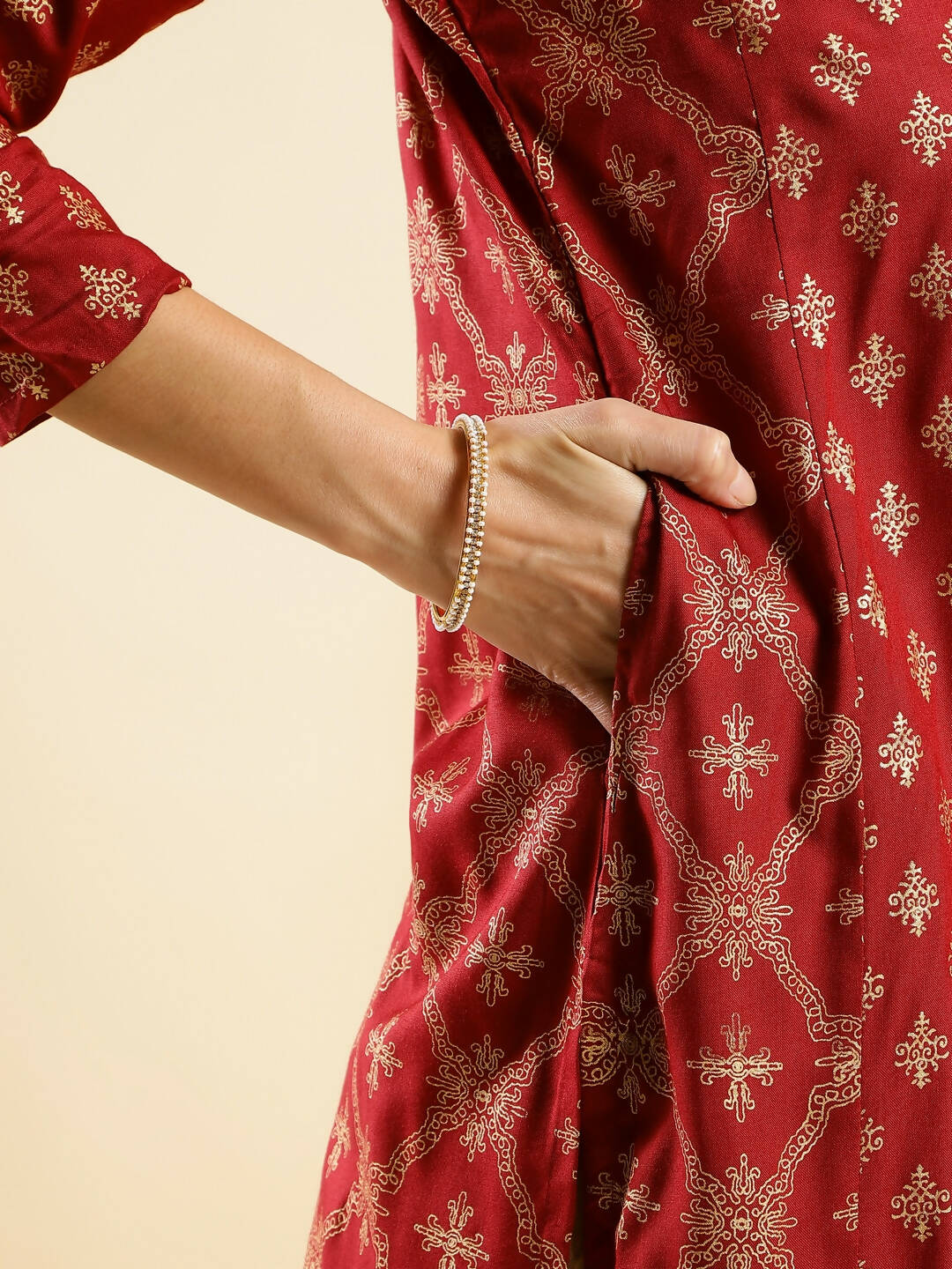 Maroon & Gold-Toned Viscose Rayon Ethnic Motifs Printed Kurta - Mamta