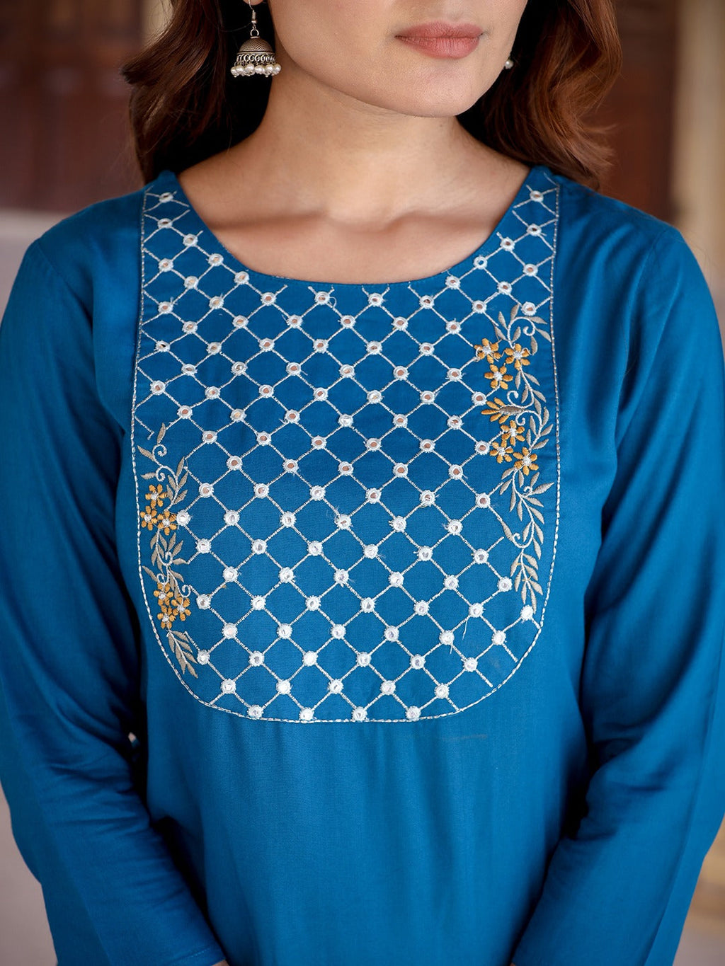 Yufta Women Yoke Design Chikankari Kurta