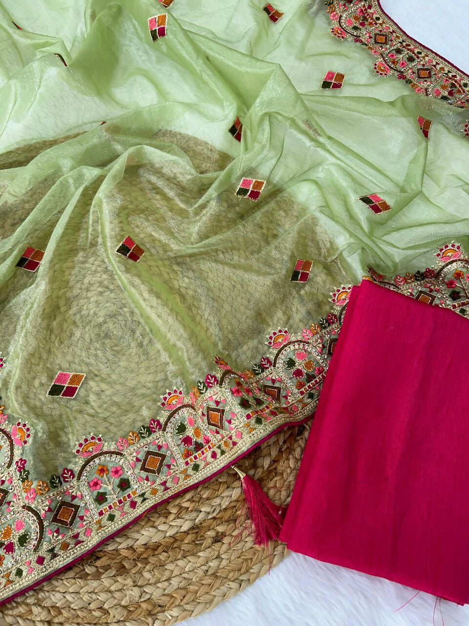 Vastranavya Twill Net Designer Embroidery & Colour Thread & Diamond work Saree with Blouse Material - Mint Green