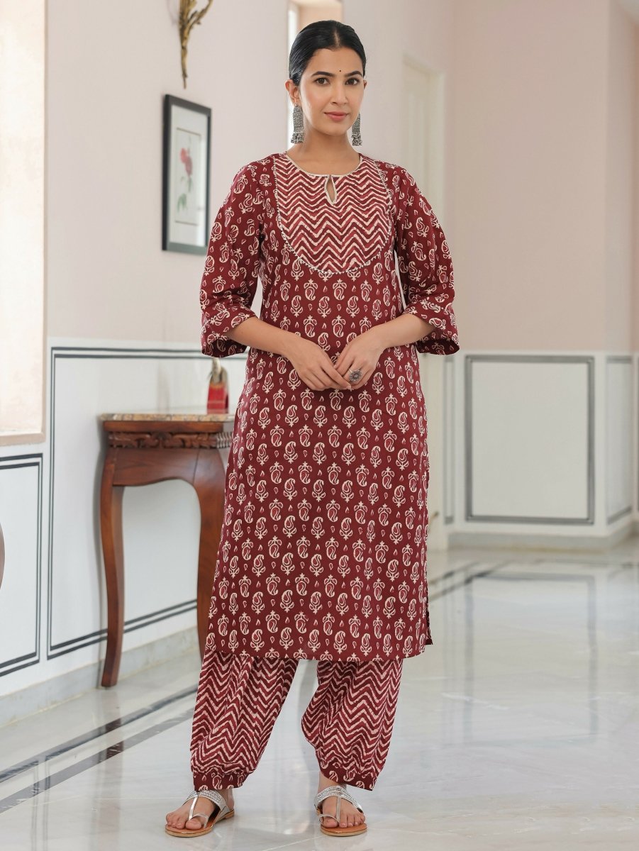 Aramya Straight Soft Cotton Block Print Women's Kurta - Brown