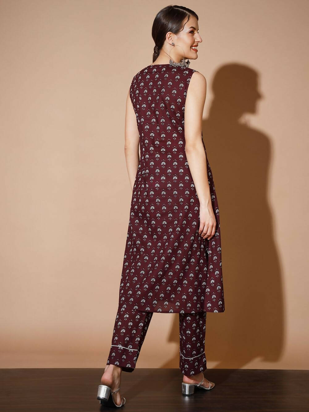 Myshka Women Rust Floral Kurta & Trousers