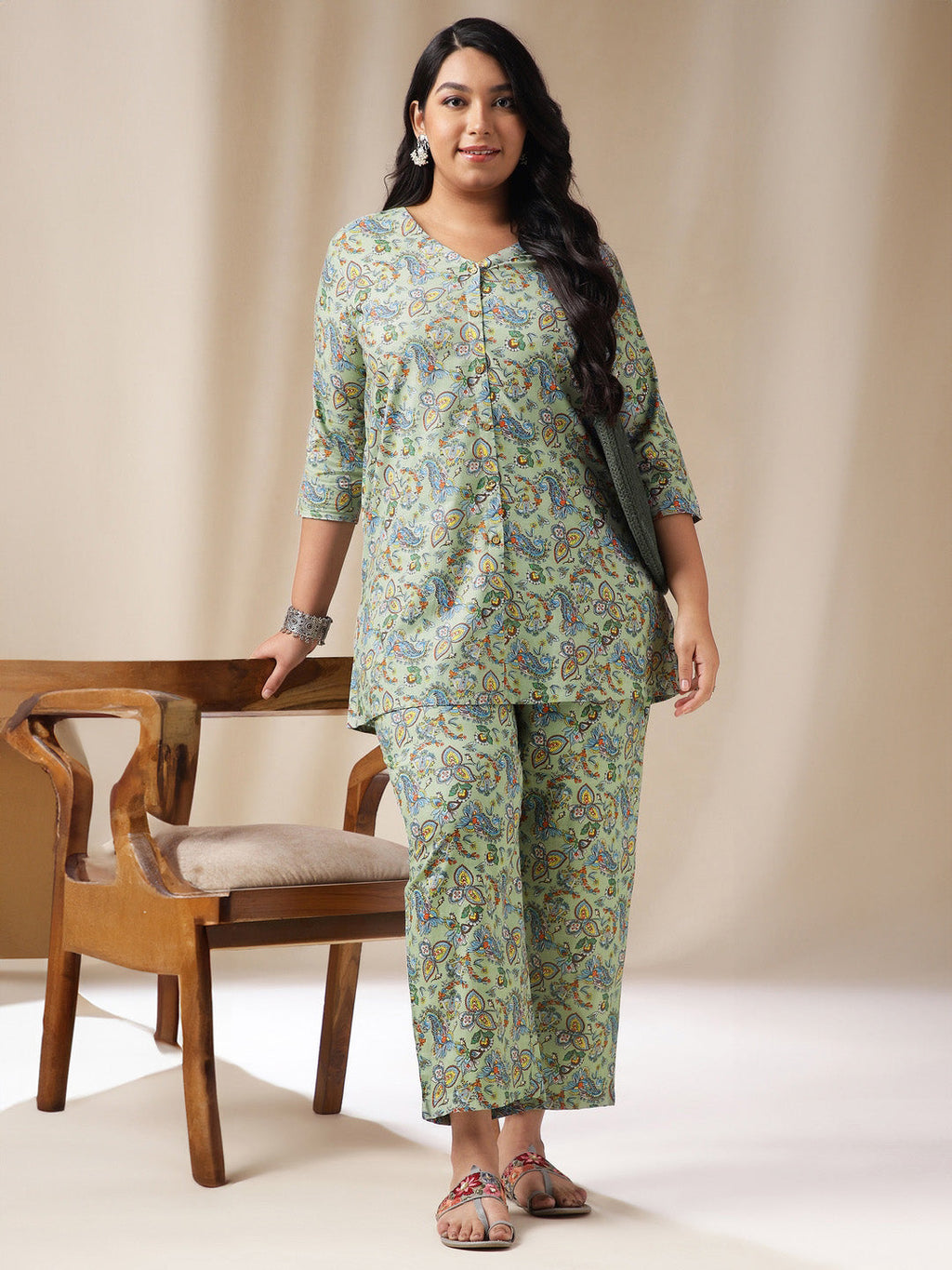 Janasya Straight Cambric Sage Ethnic Motifs V-Neck Co-Ords