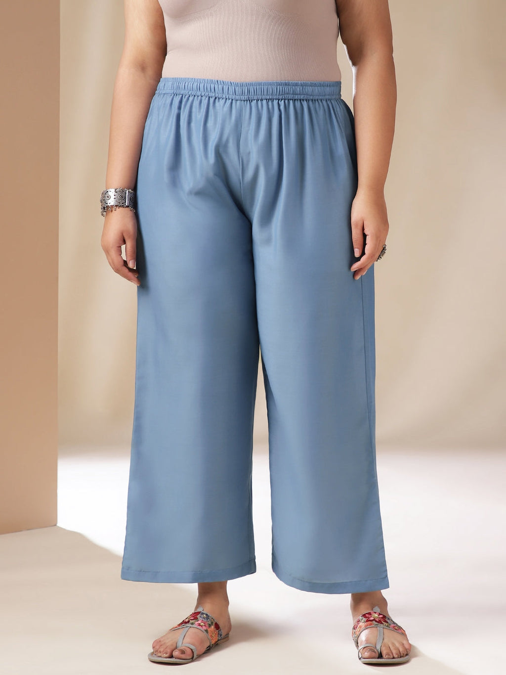 Janasya Gathering Muslin Blue Solid V-Neck Set