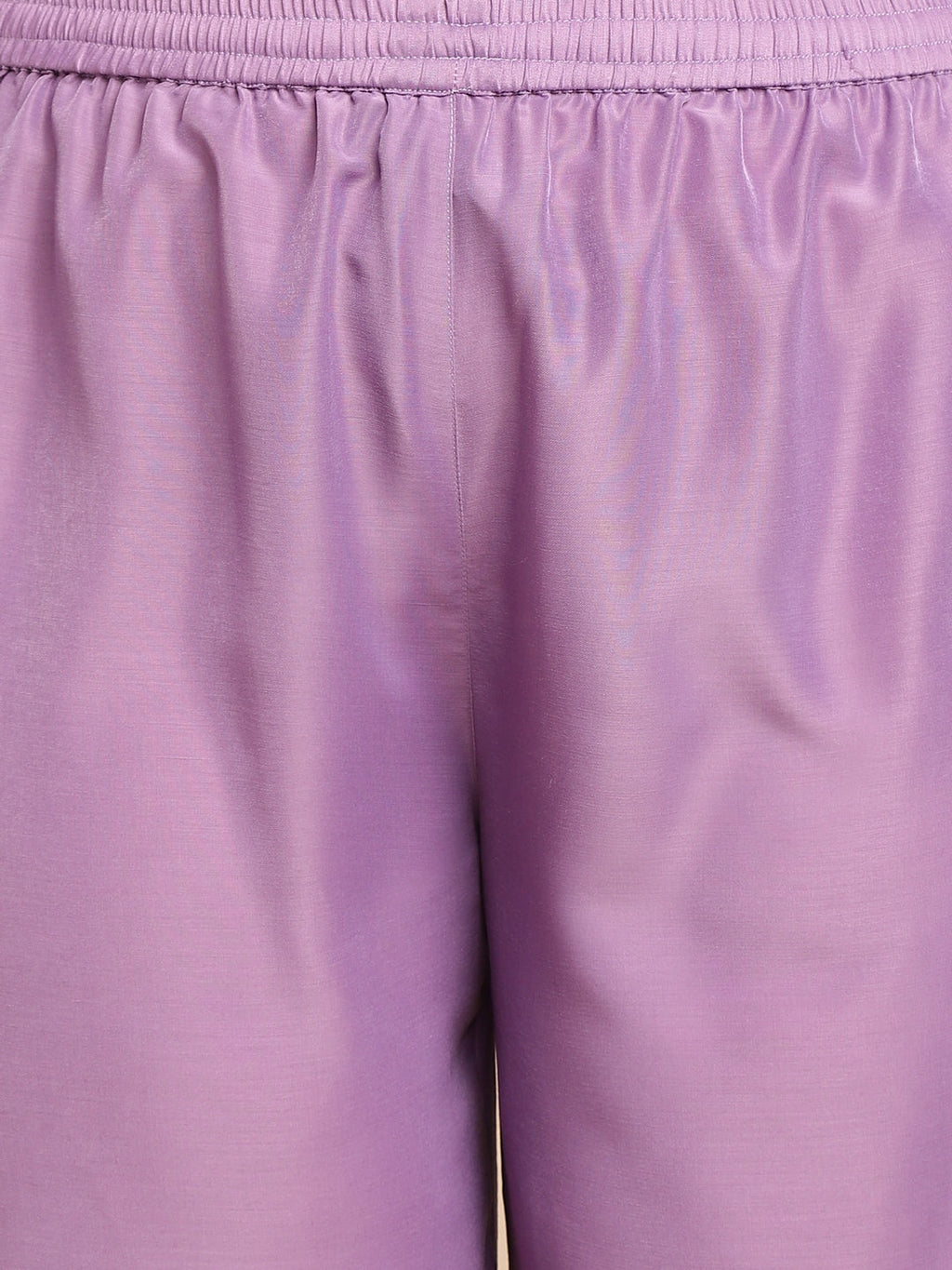 Janasya Pleated Muslin Lavender Embroidered V-Neck with Band Collar Kurta & Bottom