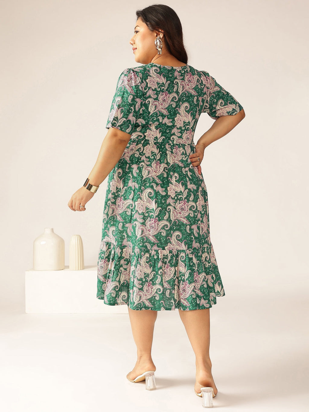 Janasya Dark Cotton Floral Tiered Dress